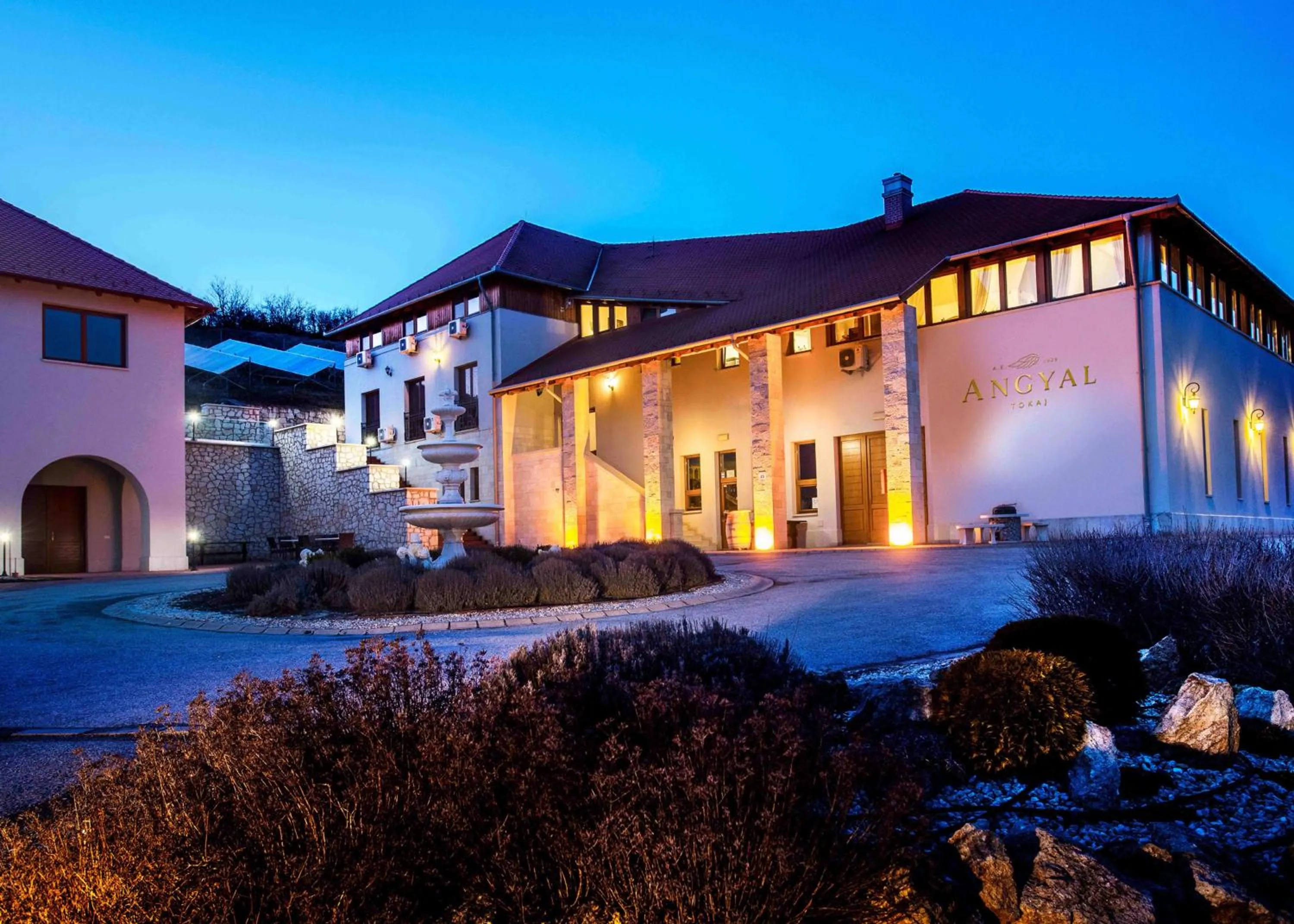 Angyal Borászat és Panzió