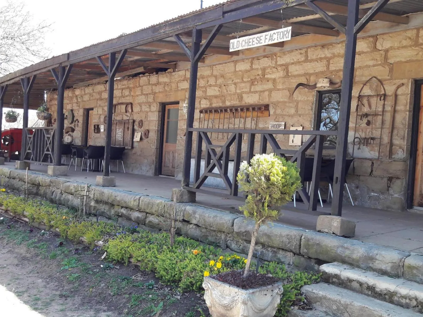 Property building in Flitwick Ranch