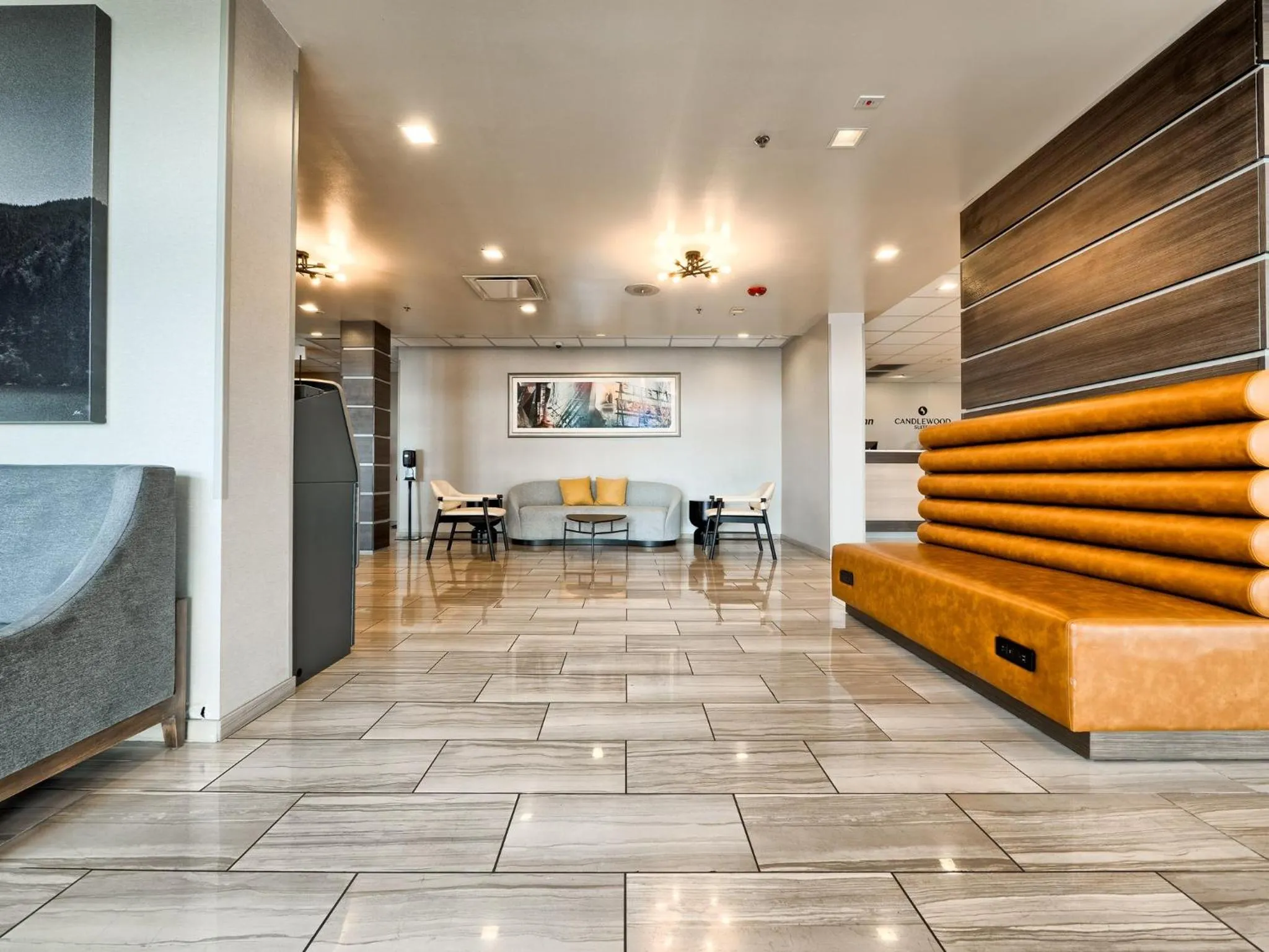 Property building in Holiday Inn Tacoma Mall by IHG