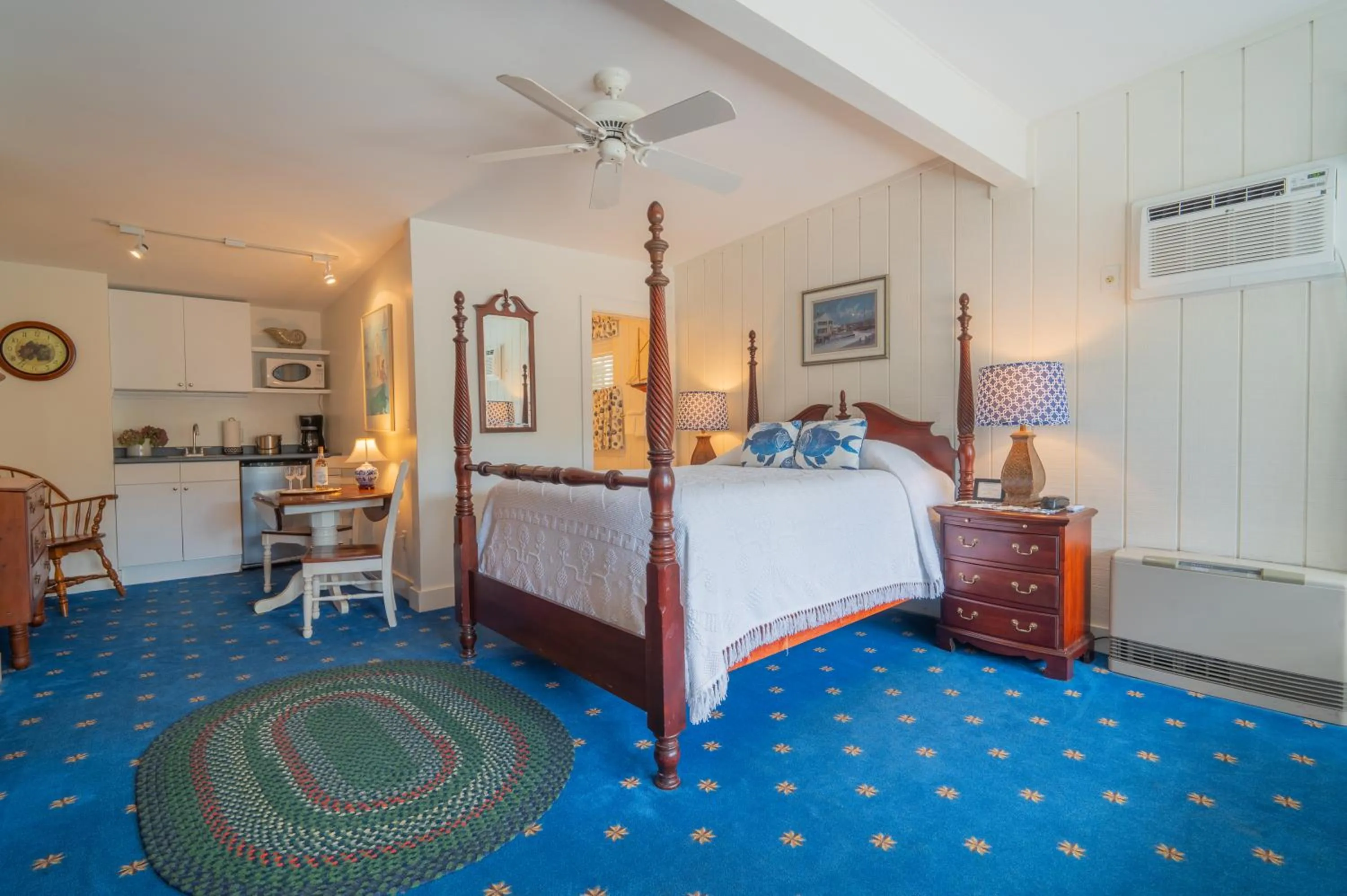 Bed in The Winstead Inn