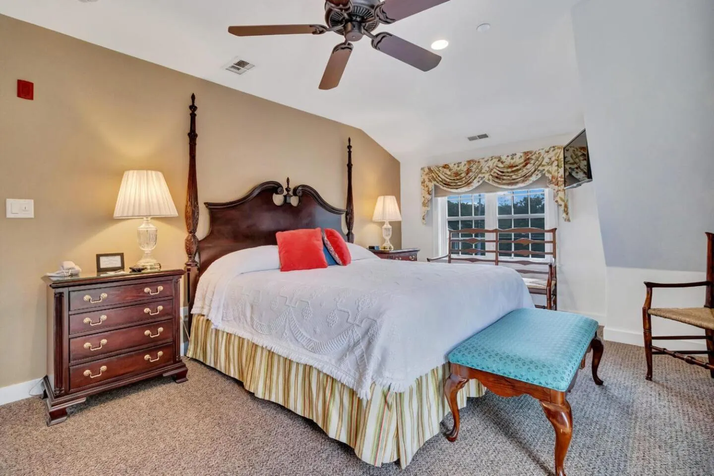 Bed in The Winstead Inn