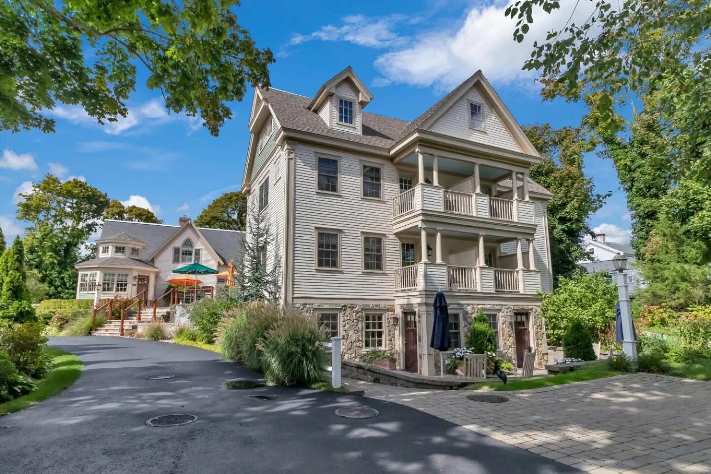Property building in The Winstead Inn