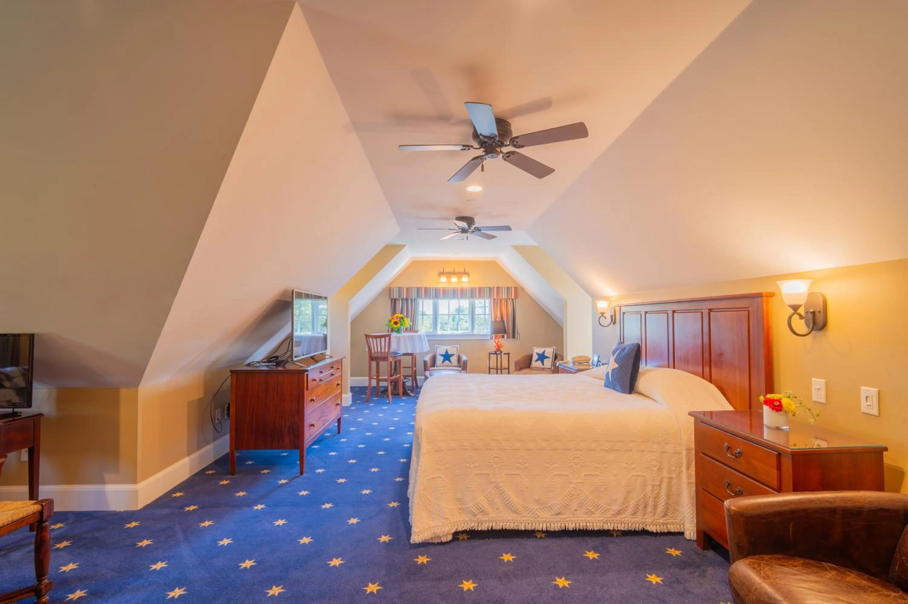 Bed in The Winstead Inn