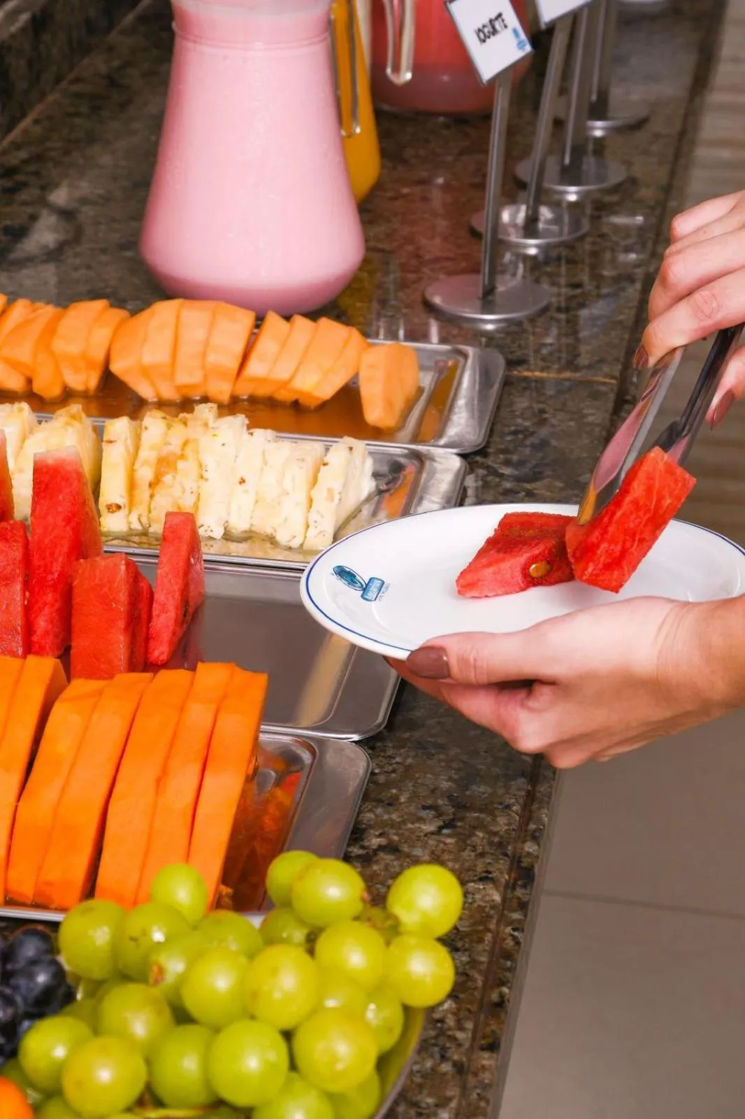 Buffet breakfast in Hotel Aquarius