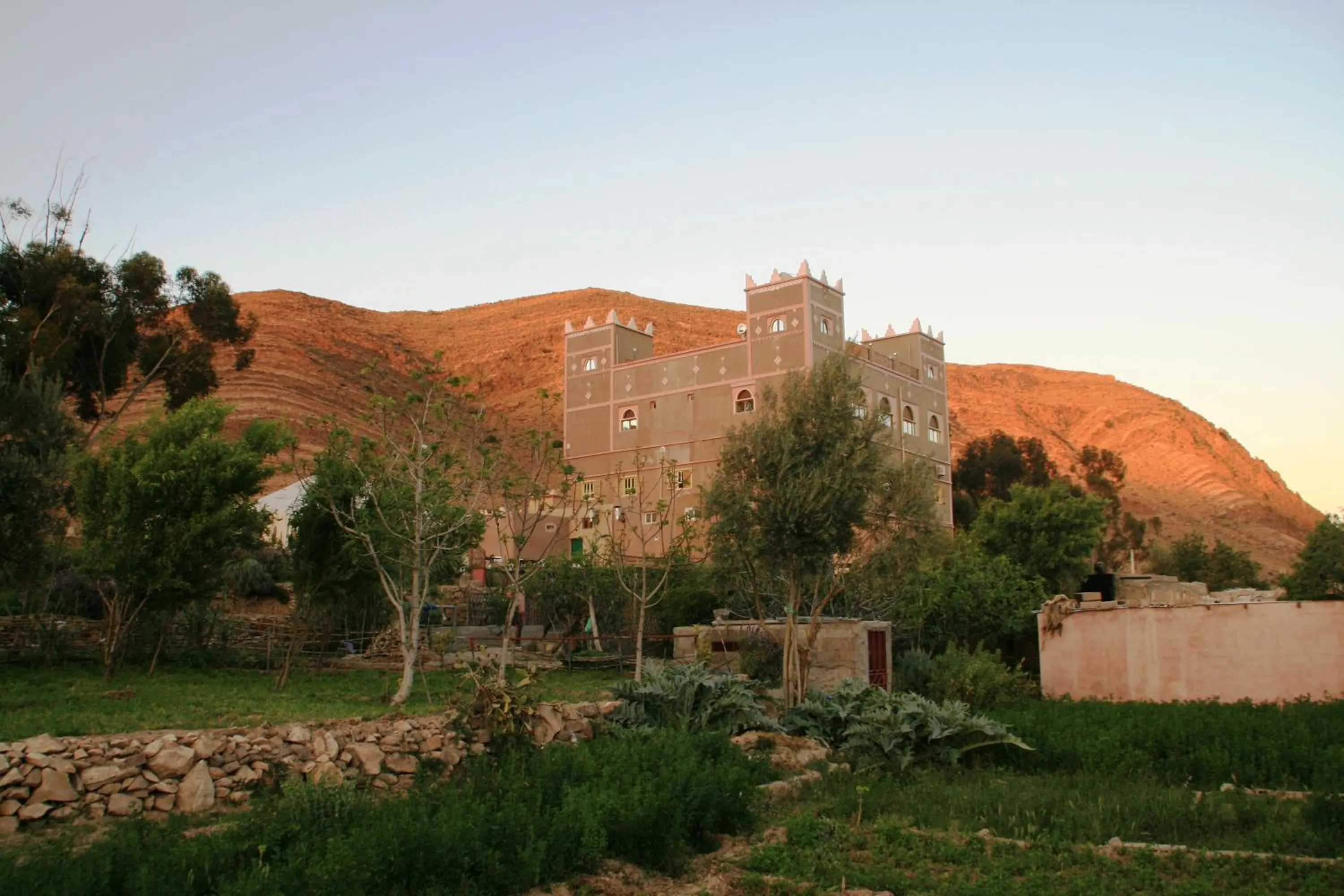Garden view in Auberge Restaurant le Safran