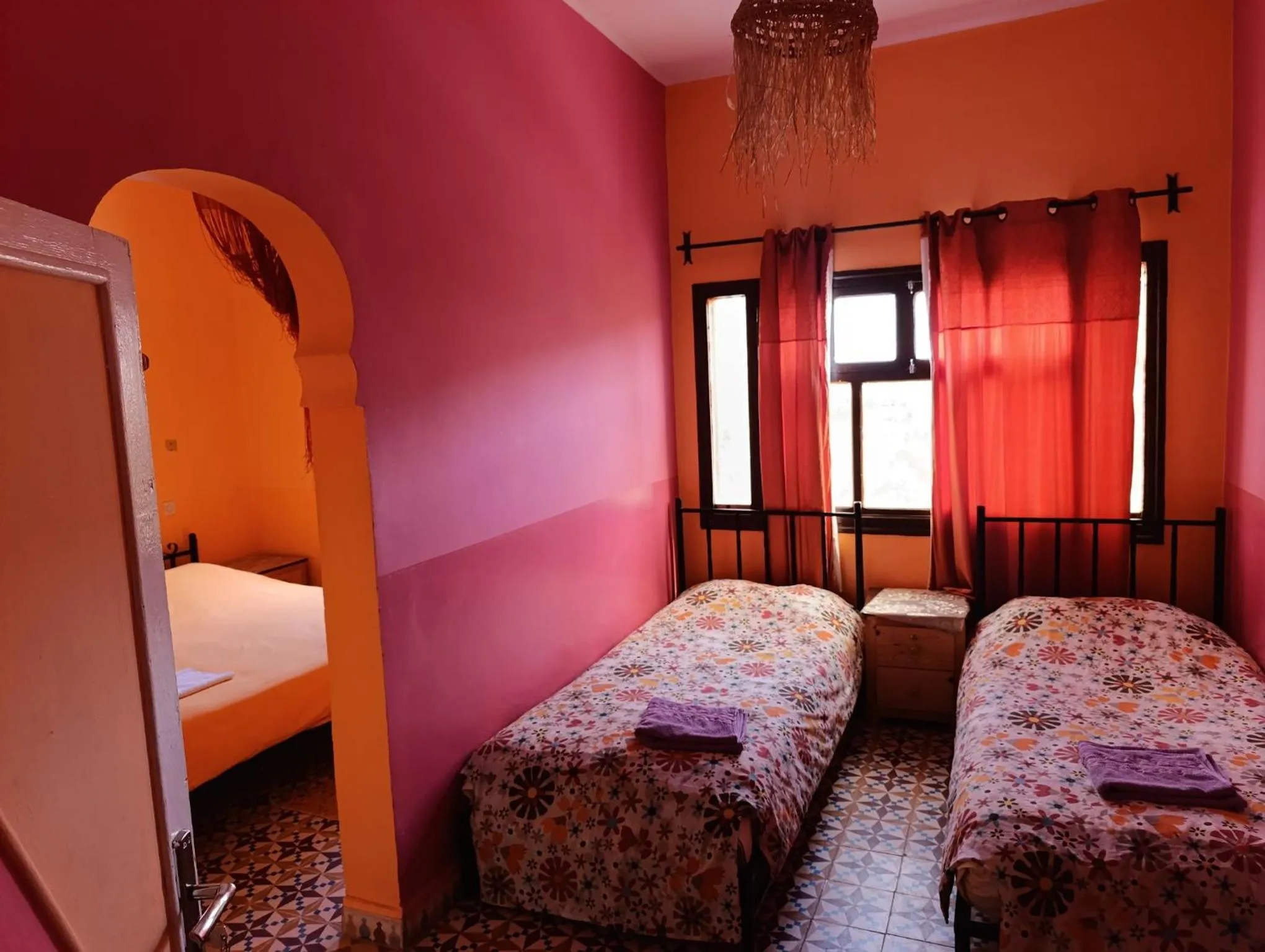 Bedroom, Bed in Auberge Restaurant le Safran