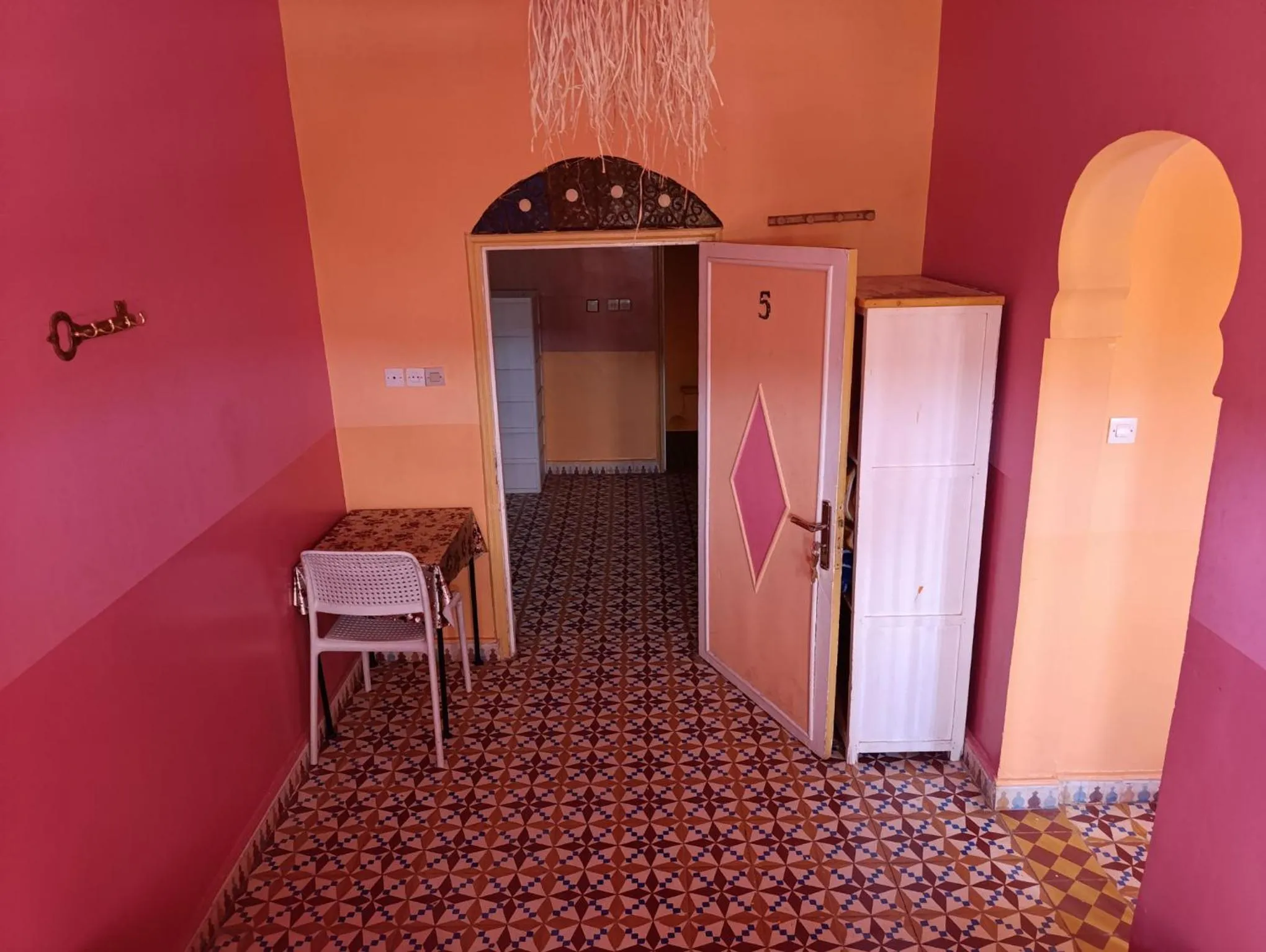 Bedroom in Auberge Restaurant le Safran