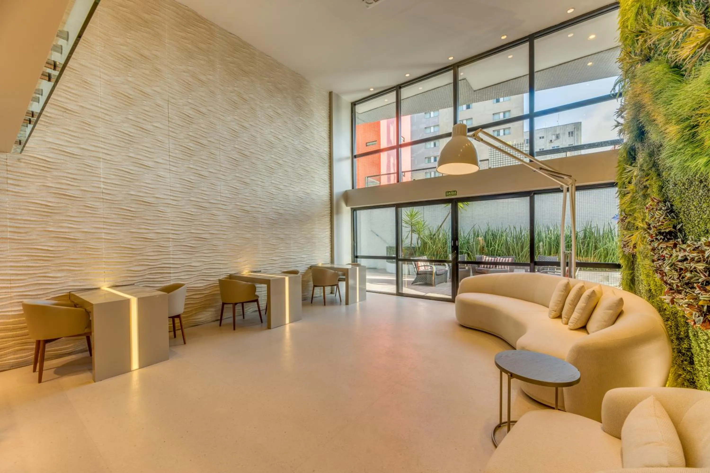 Lobby or reception in Meridiano Hotel