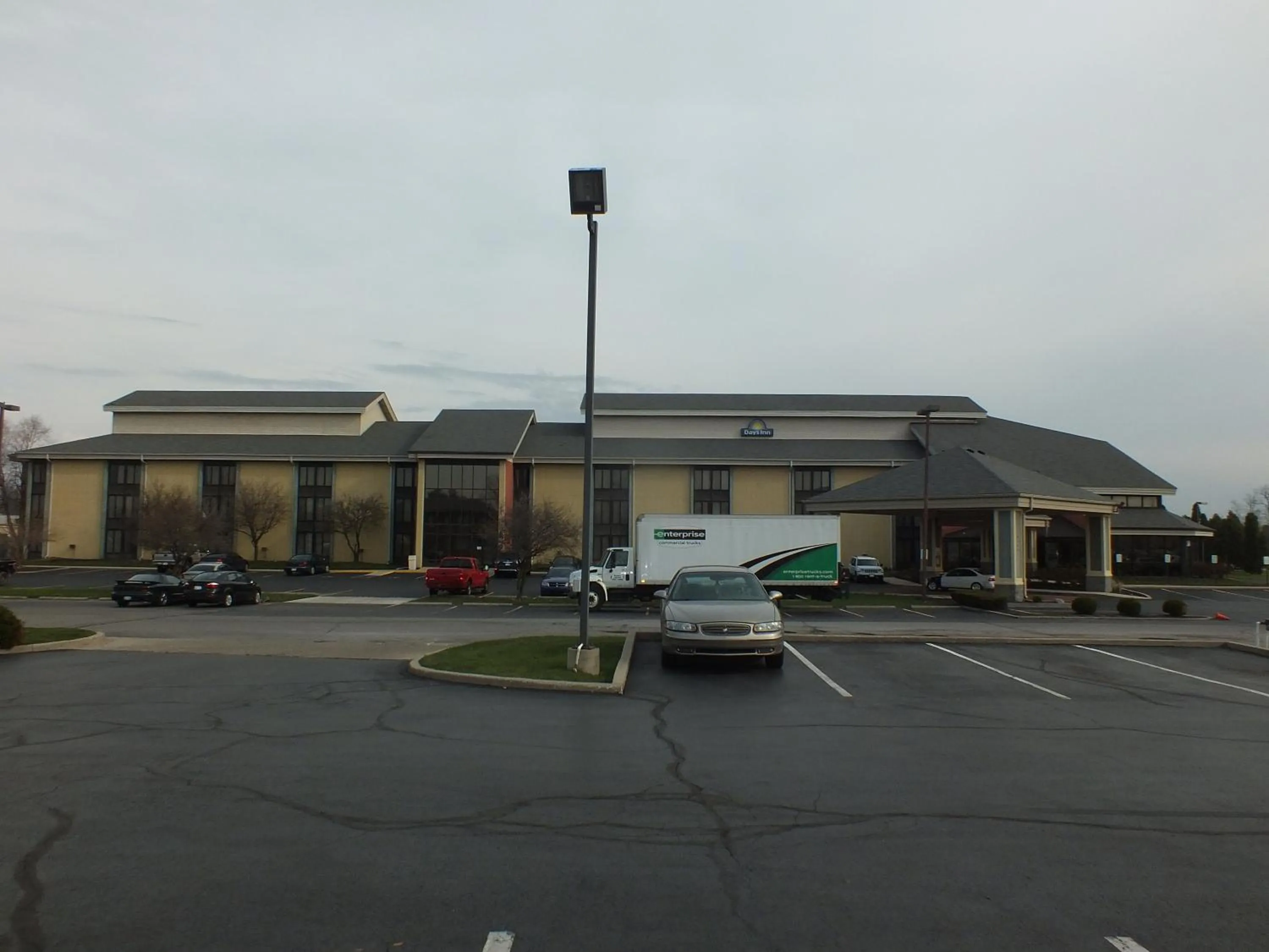 Property building in Days Inn by Wyndham Indianapolis Northeast