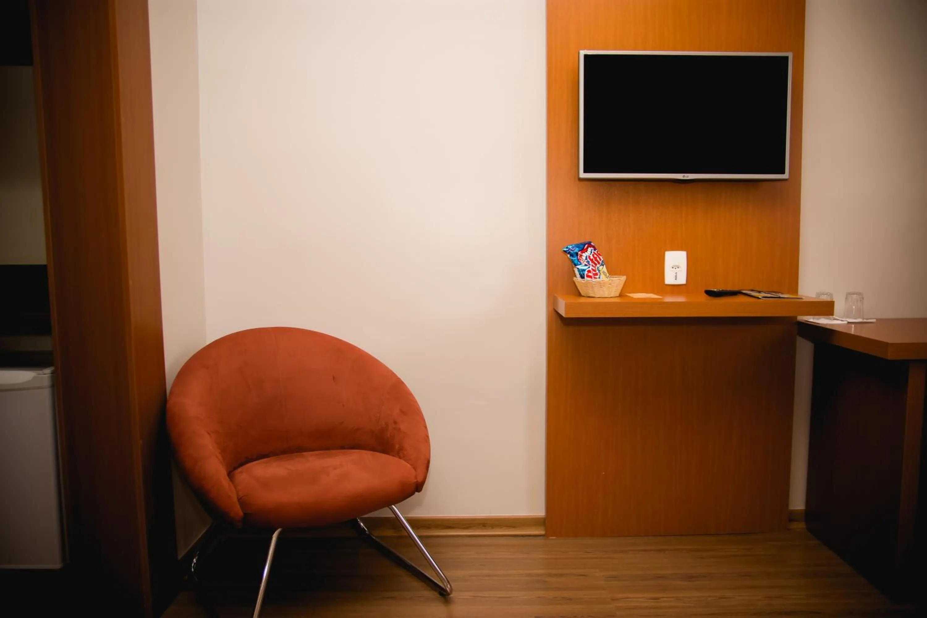 Photo of the whole room in Class Hotel Passos