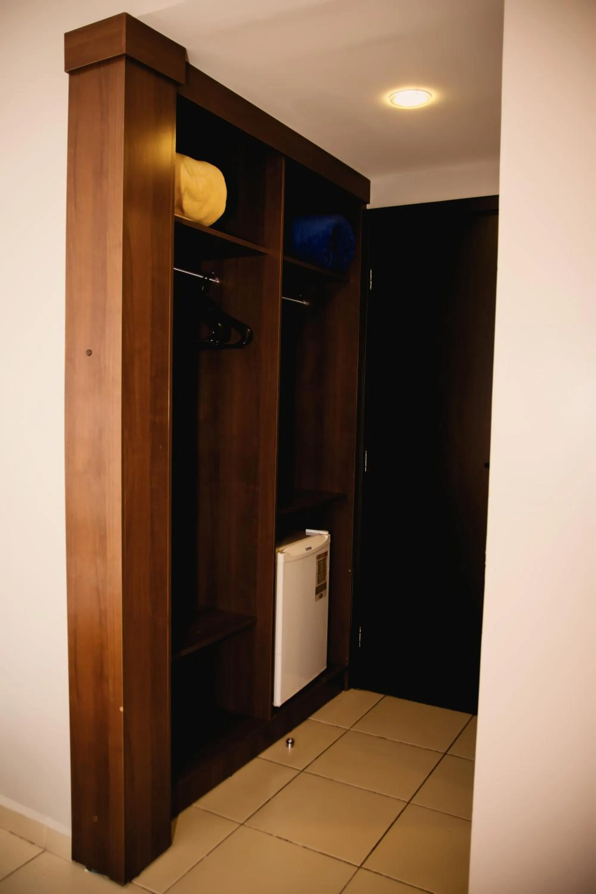 People in Class Hotel Passos