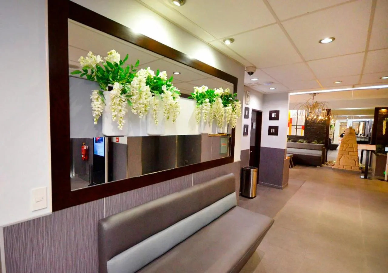Lobby or reception in qp Hotels Lima