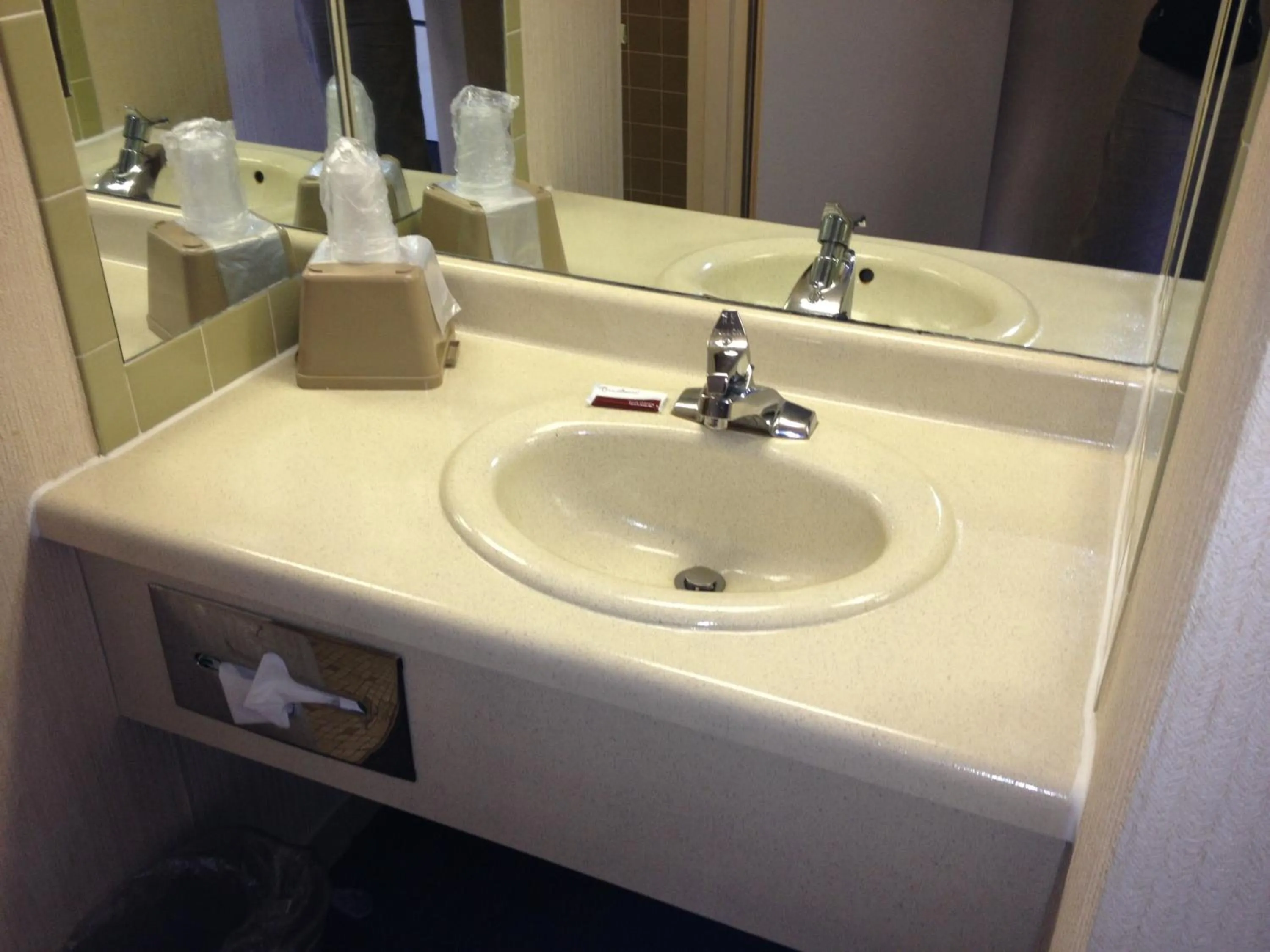 Bathroom in Family Budget Inn Harrison