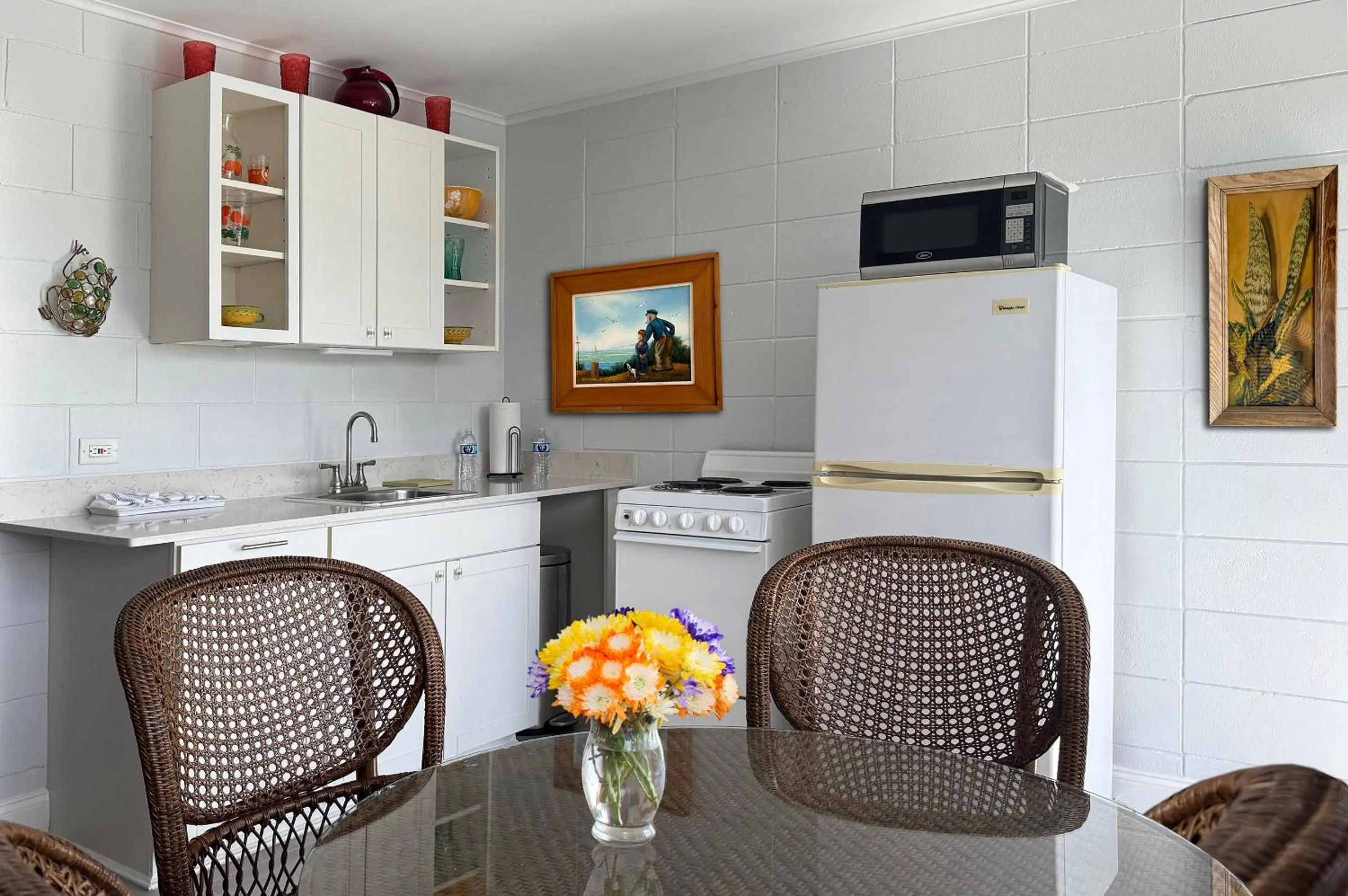 Kitchen or kitchenette in South Beach Place - Vero Beach