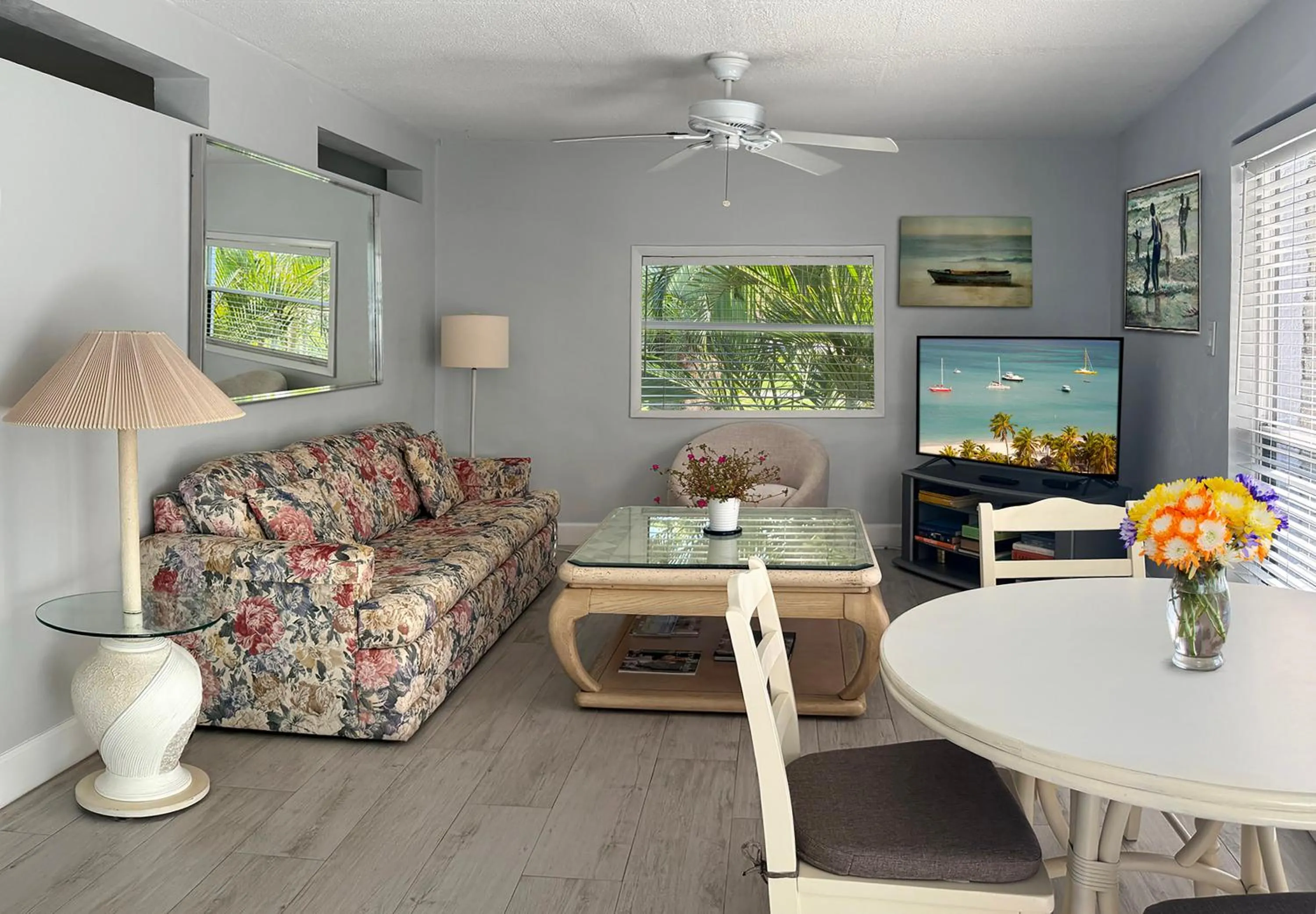 Living room in South Beach Place - Vero Beach