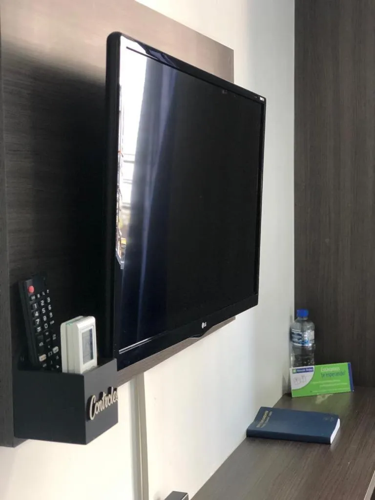 TV and multimedia in Rezende Suítes