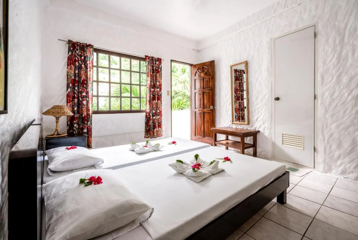 Bed in Scandi Divers