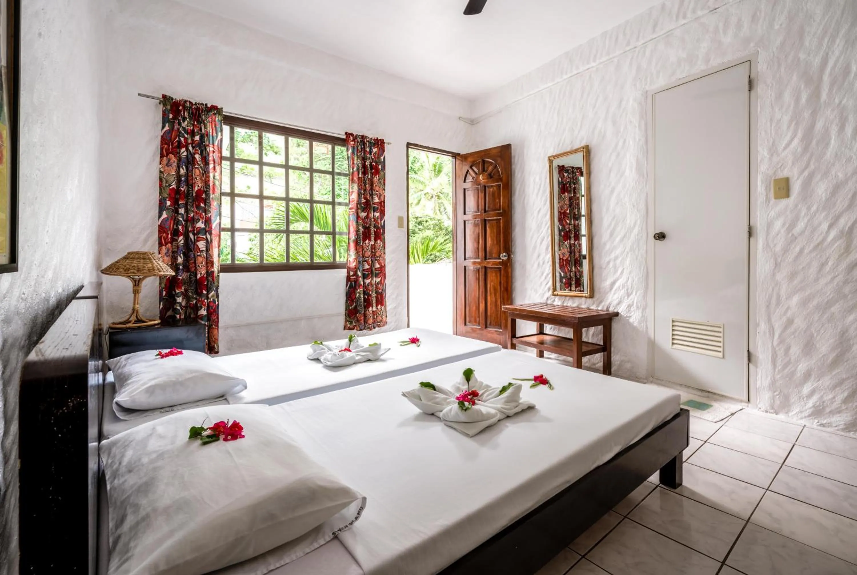 Bed in Scandi Divers