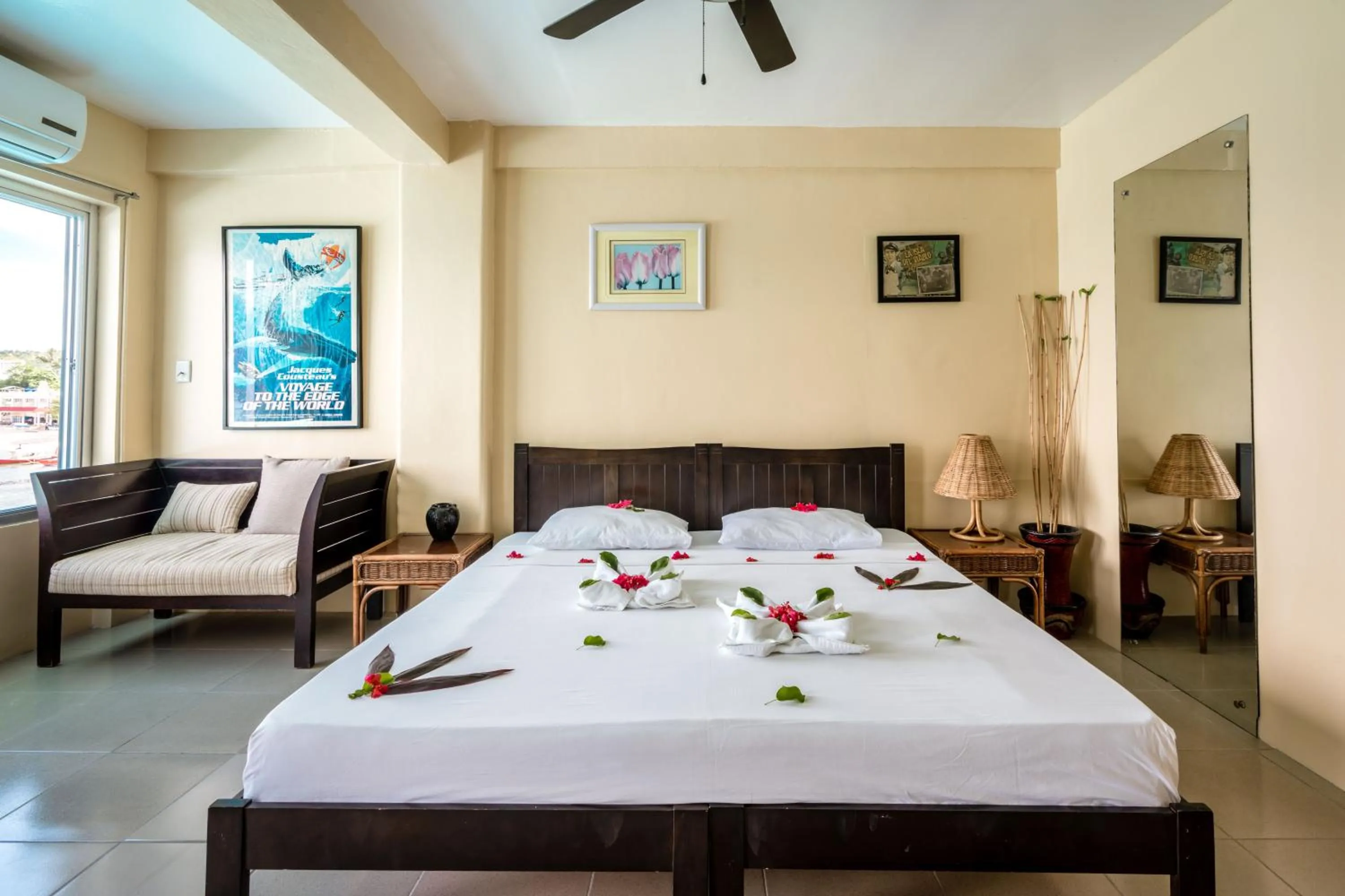 Bed in Scandi Divers