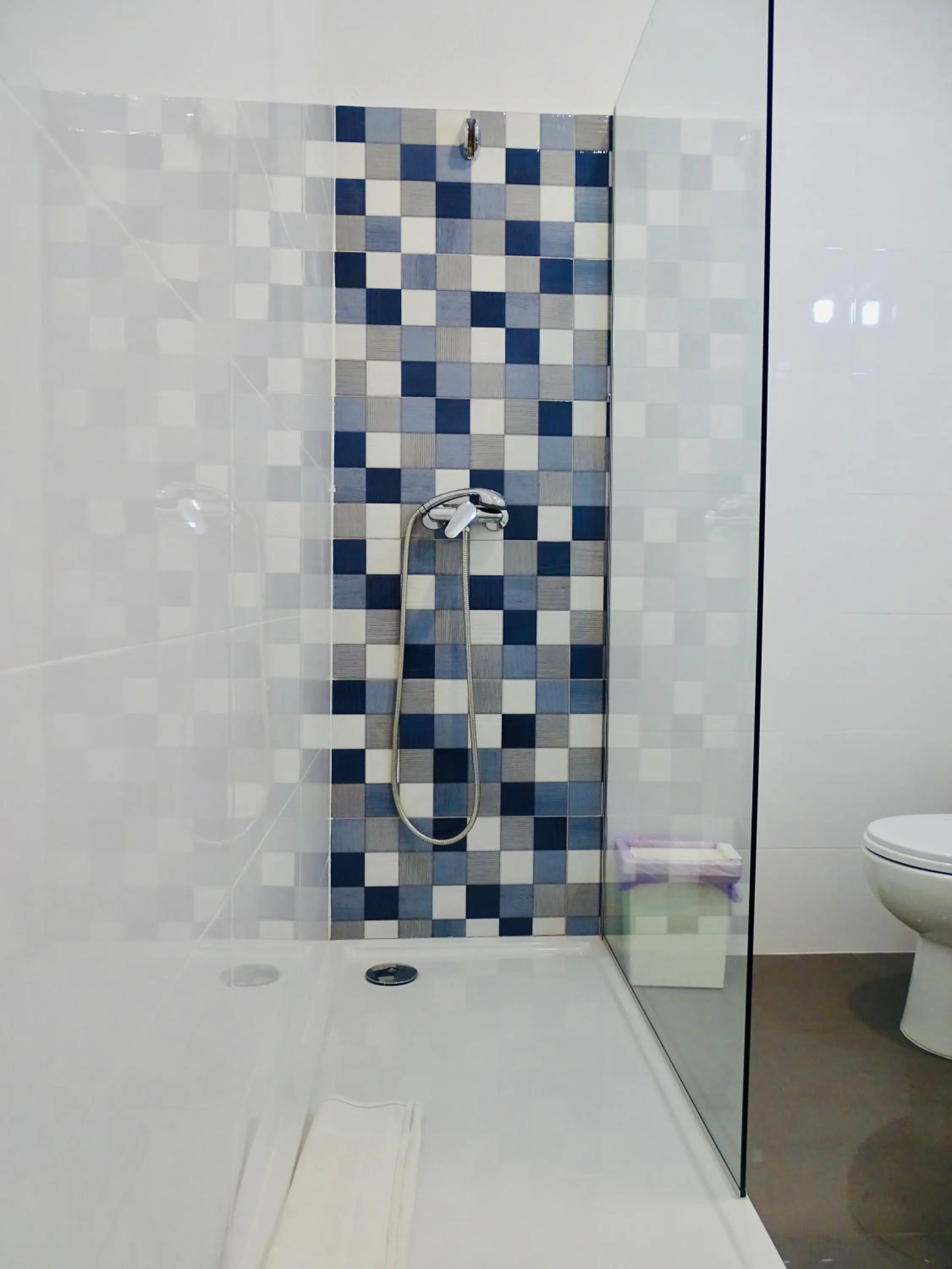 Bathroom in Poveira Hotel