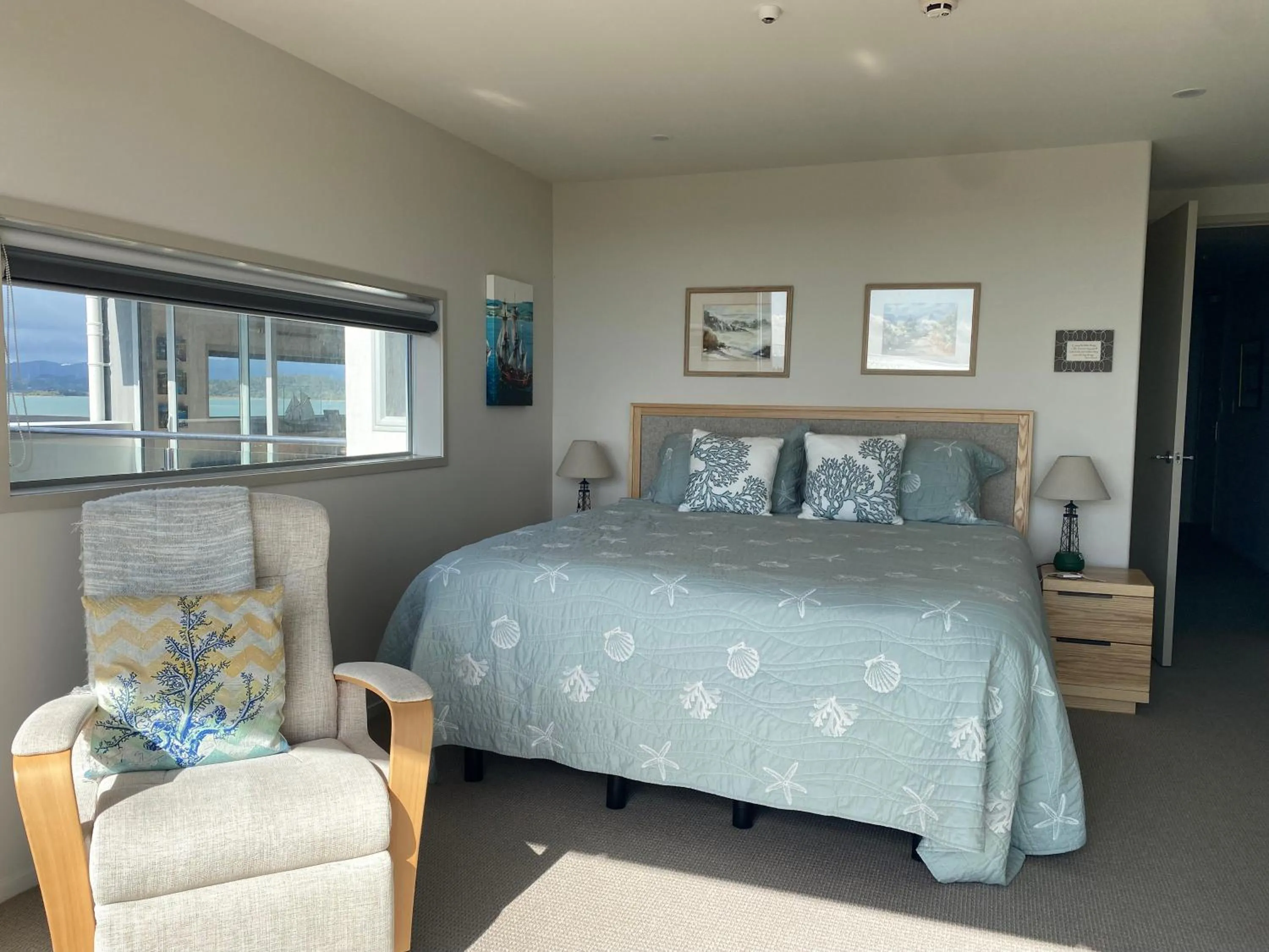 Bed in Ohope Beach Resort