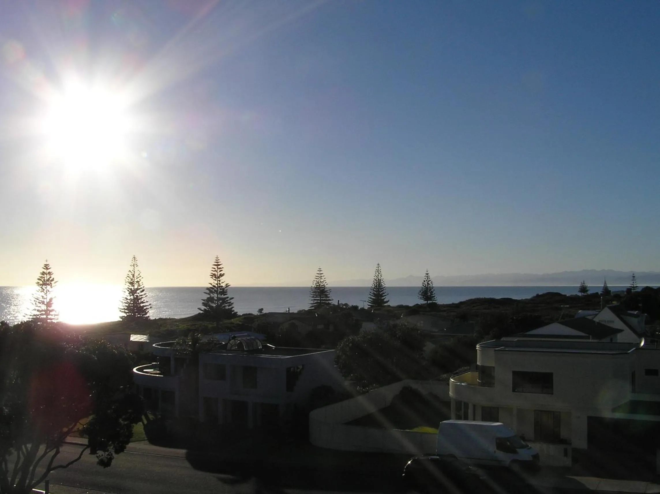 Sunrise in Ohope Beach Resort