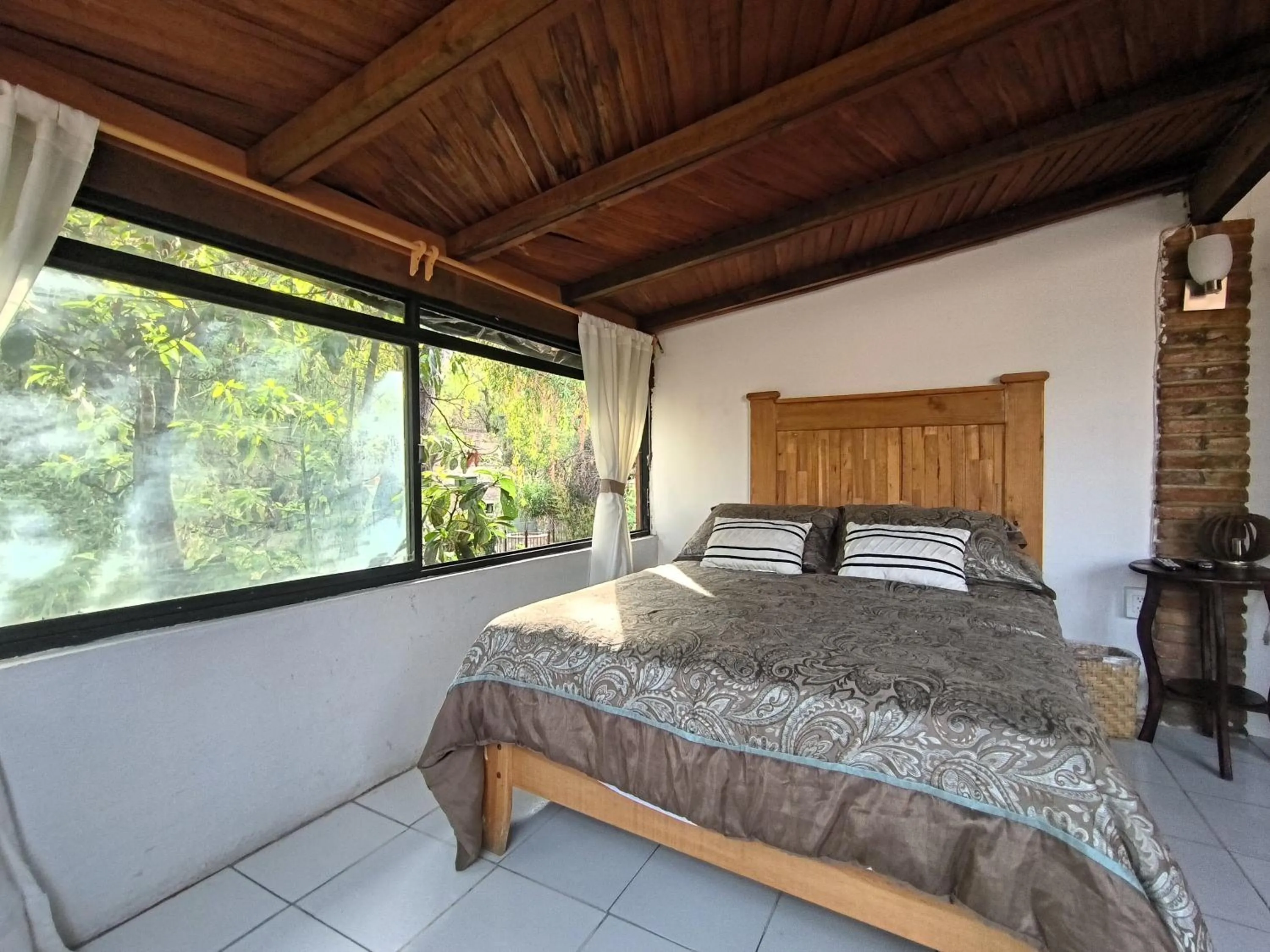 Bed in El Refugio de San Matías