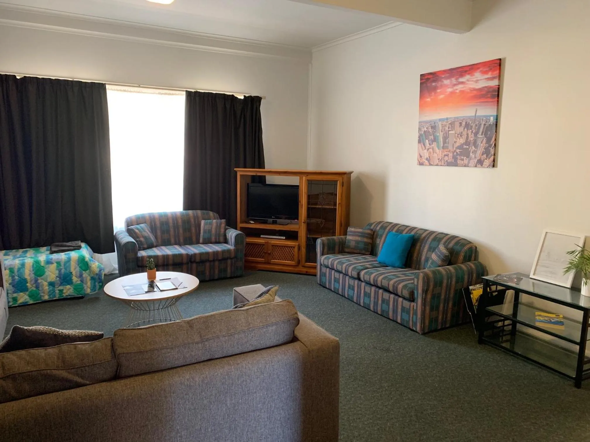 Living room in Hello Adelaide Motel and Apartments