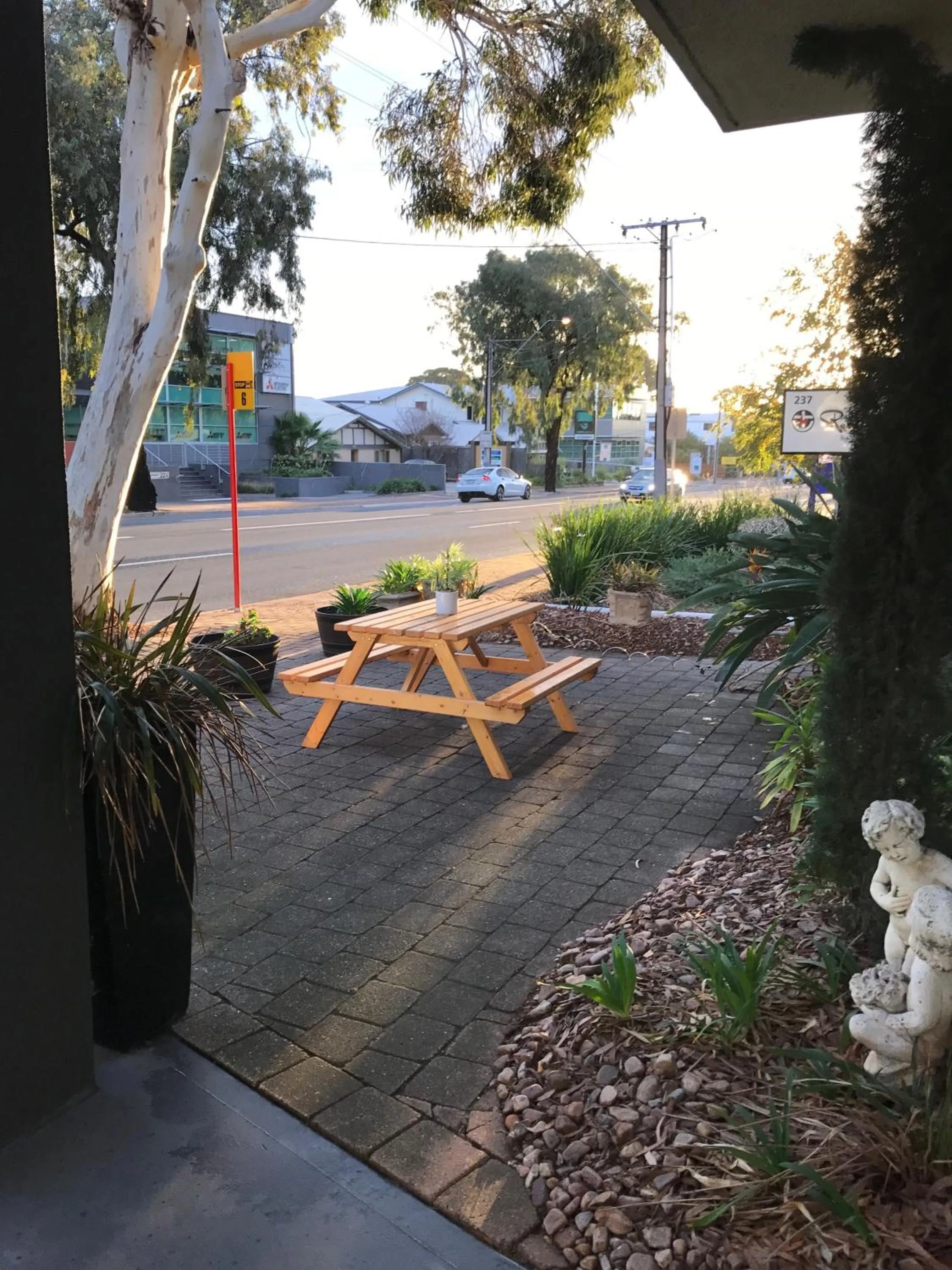 Area and facilities in Hello Adelaide Motel and Apartments
