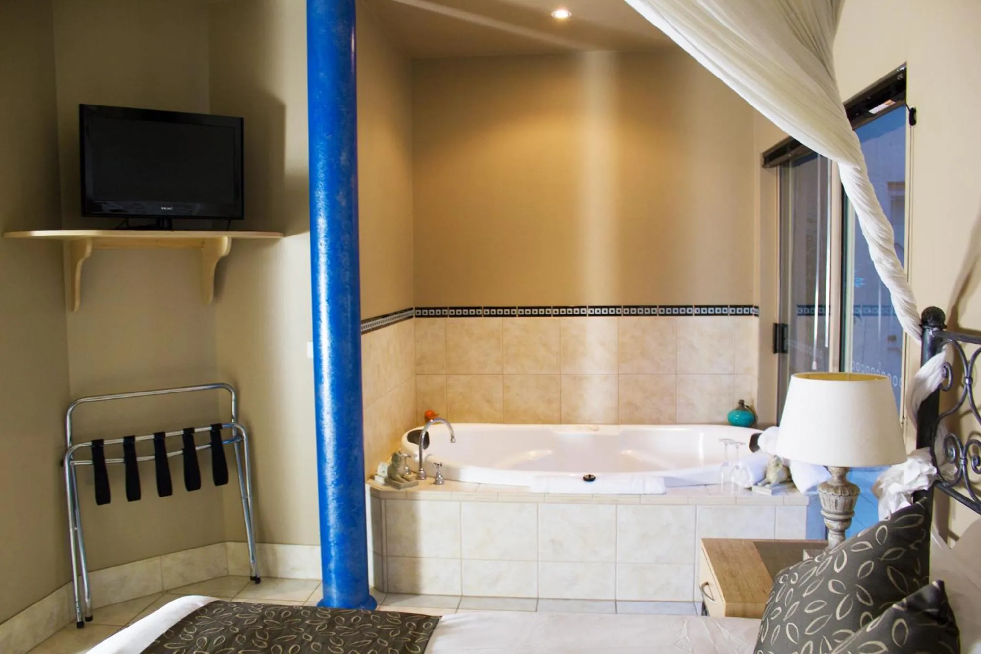 Hot Tub in Marwood Villas