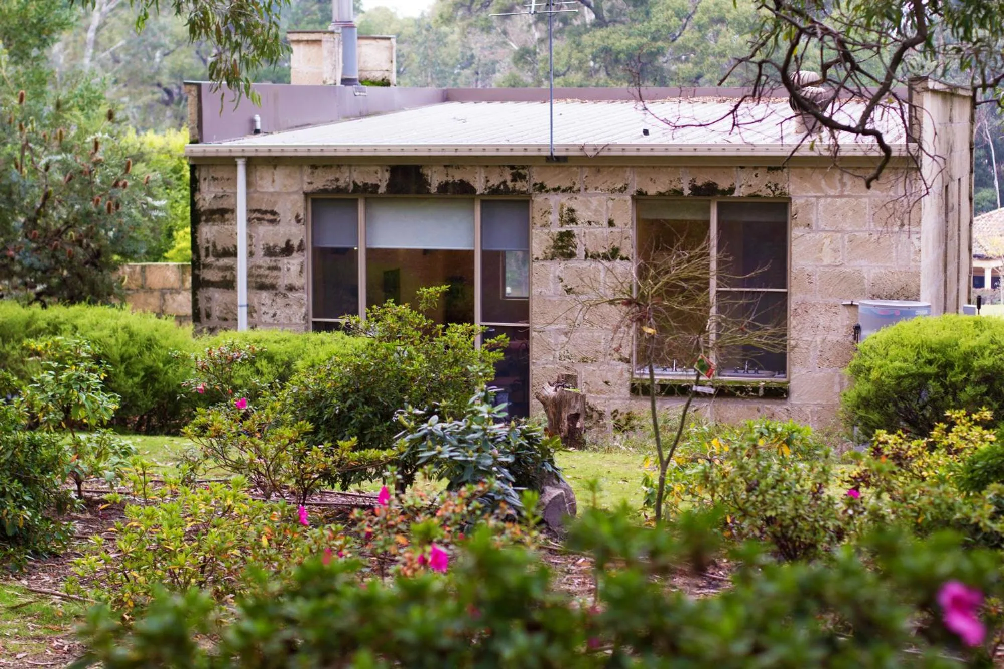 Property building in Marwood Villas