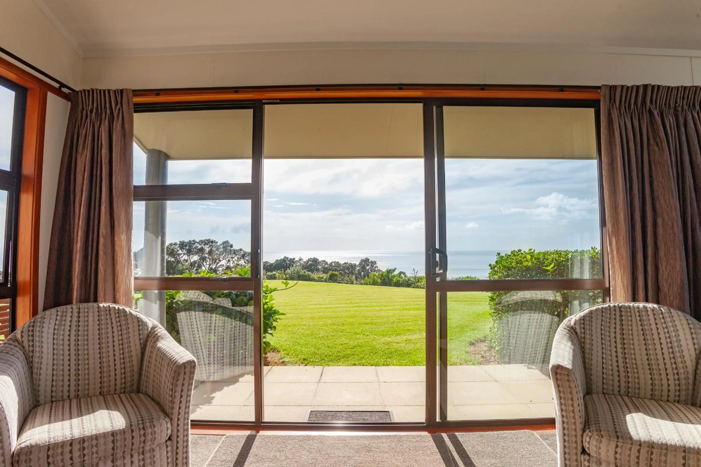 Pacific Rendezvous Resort