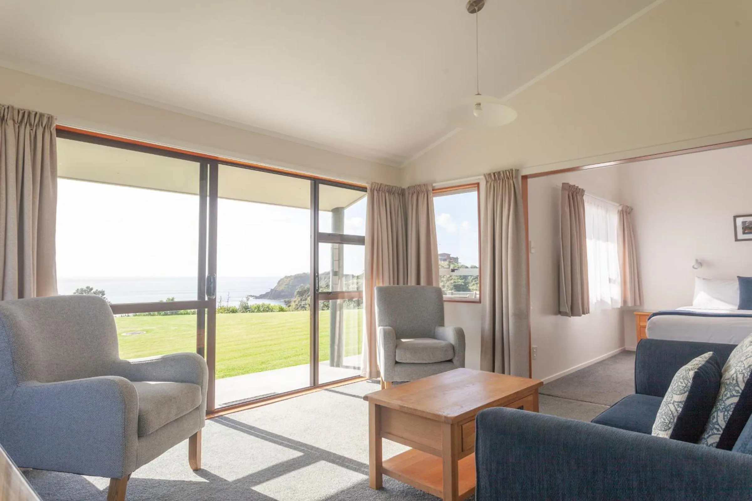 Pacific Rendezvous Resort