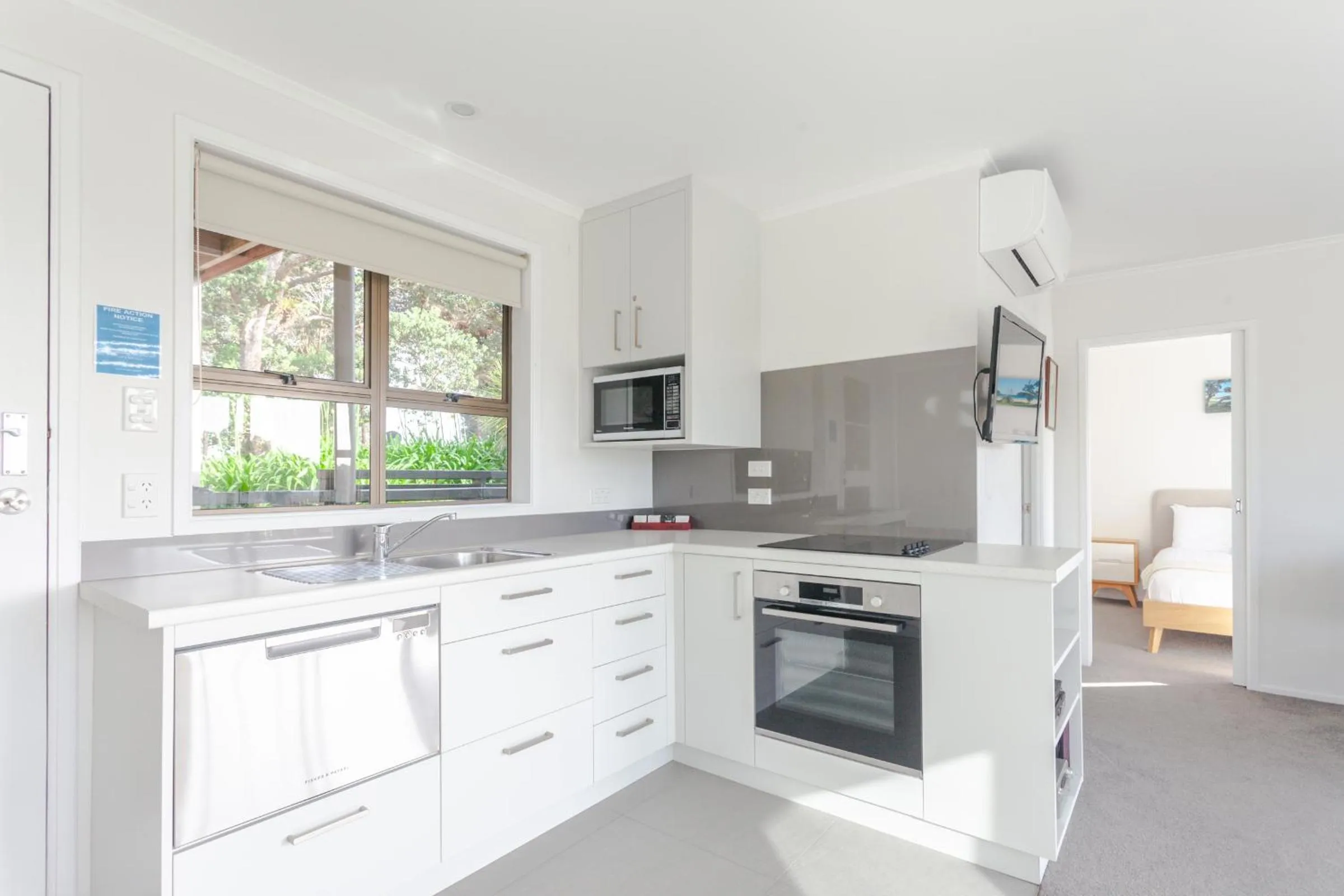 Pacific Rendezvous Resort