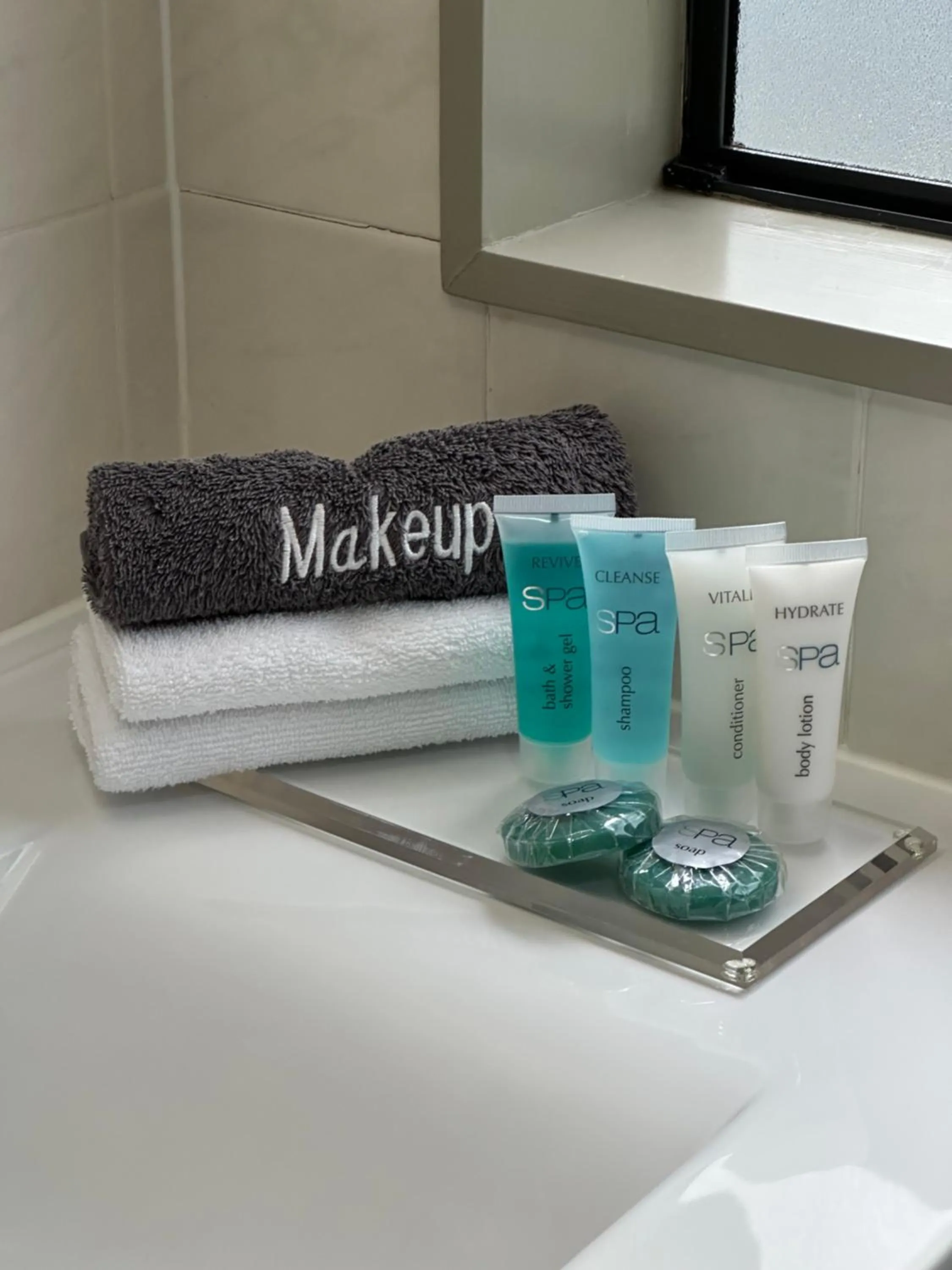 White Heron Motor Lodge