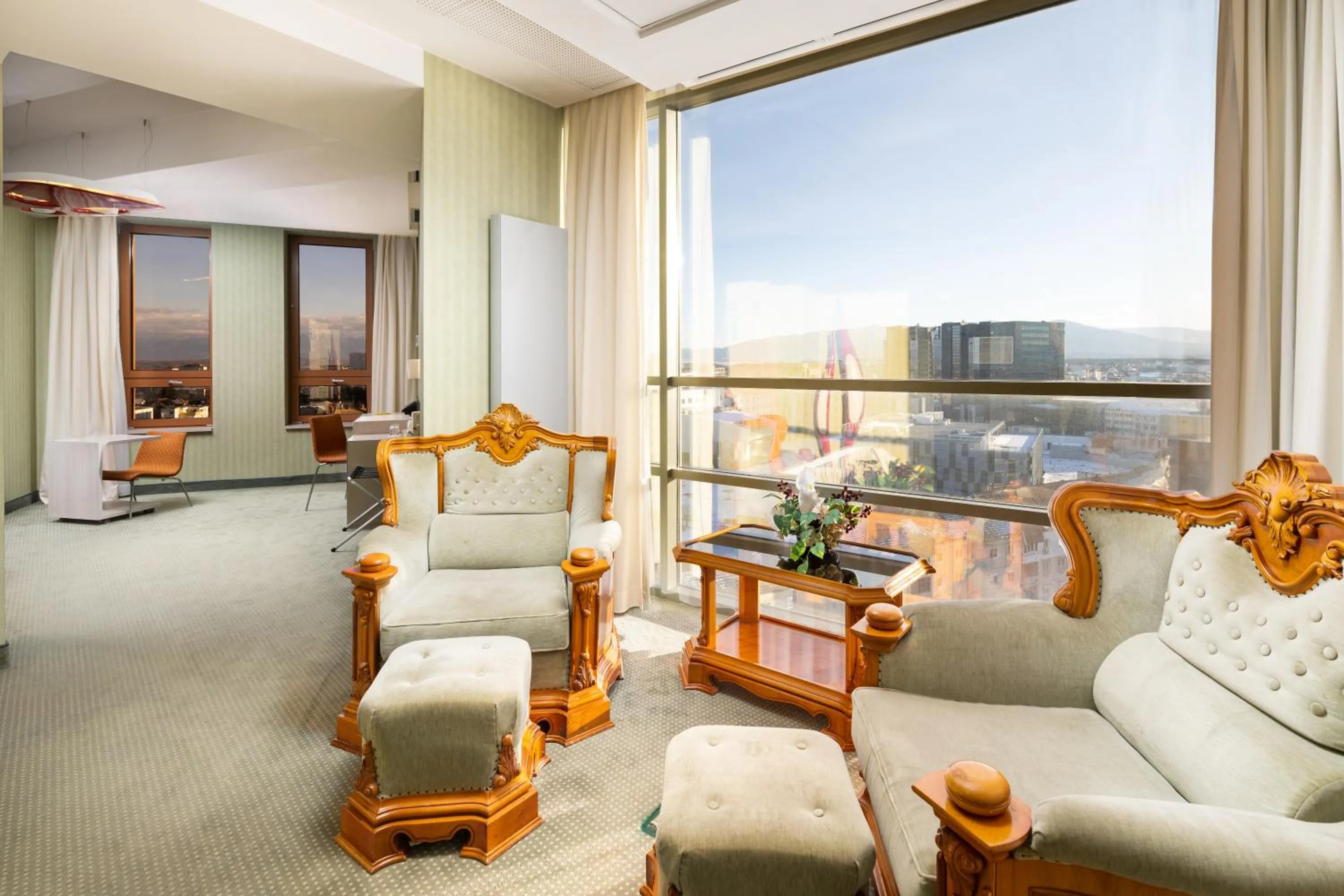 Bedroom in Hotel Golden Tulip Ana Tower Sibiu