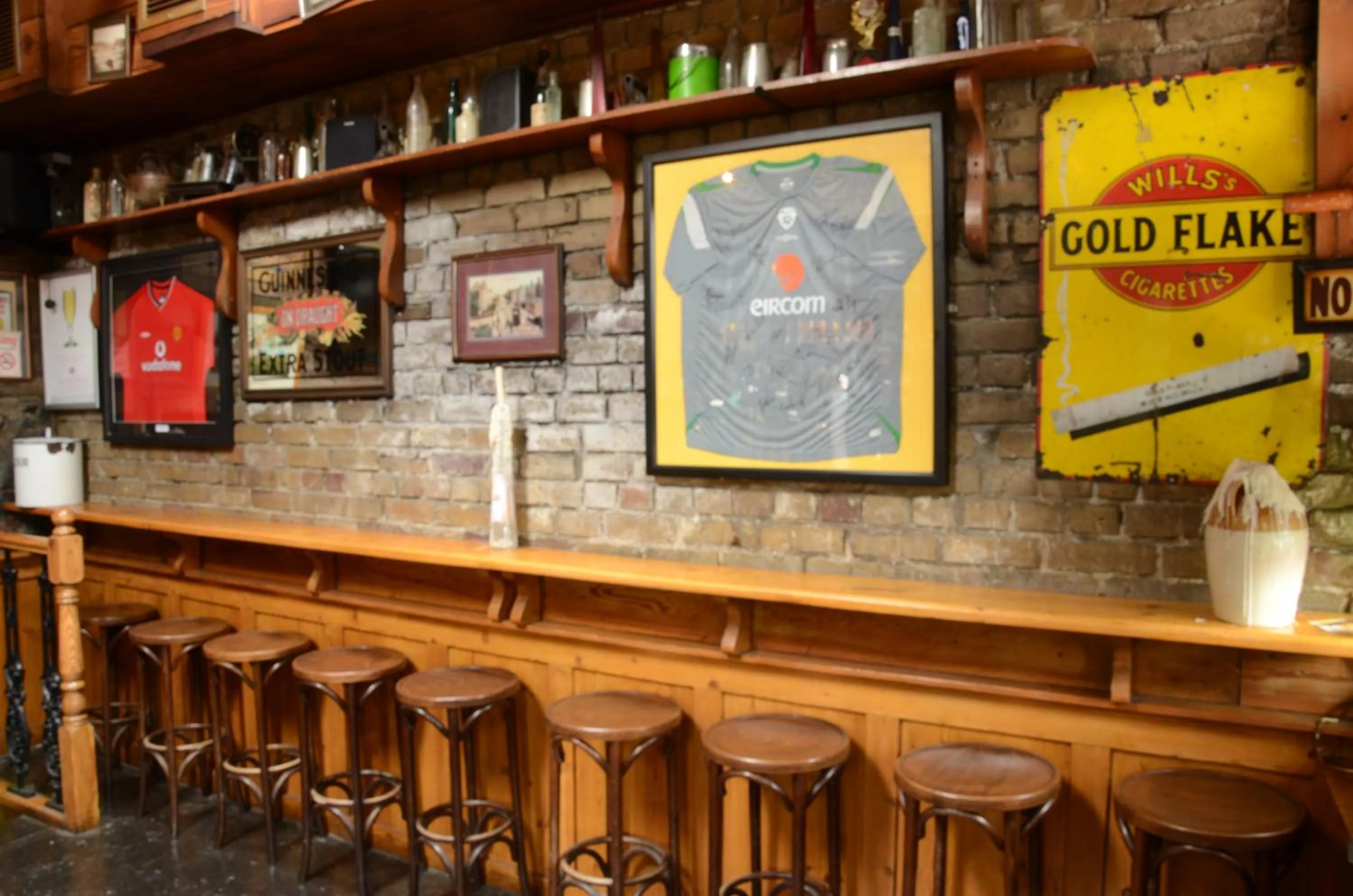 Lounge or bar in Uppercross House Hotel