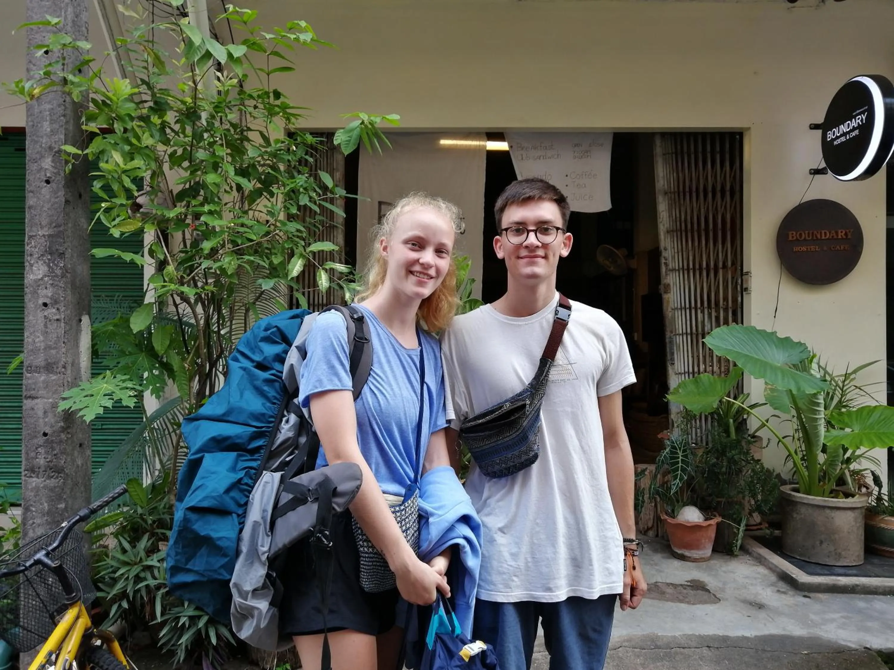 Boundary Hostel and Cafe