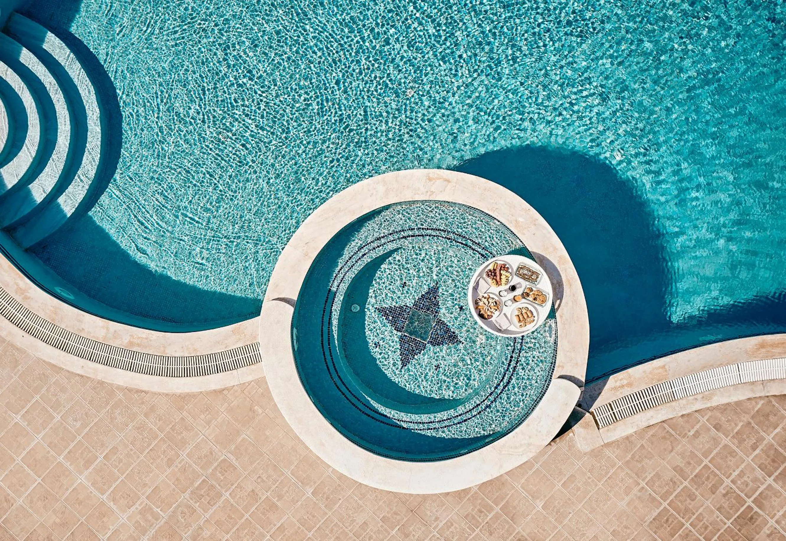 Swimming pool in Santa Maria Village Resort & Spa