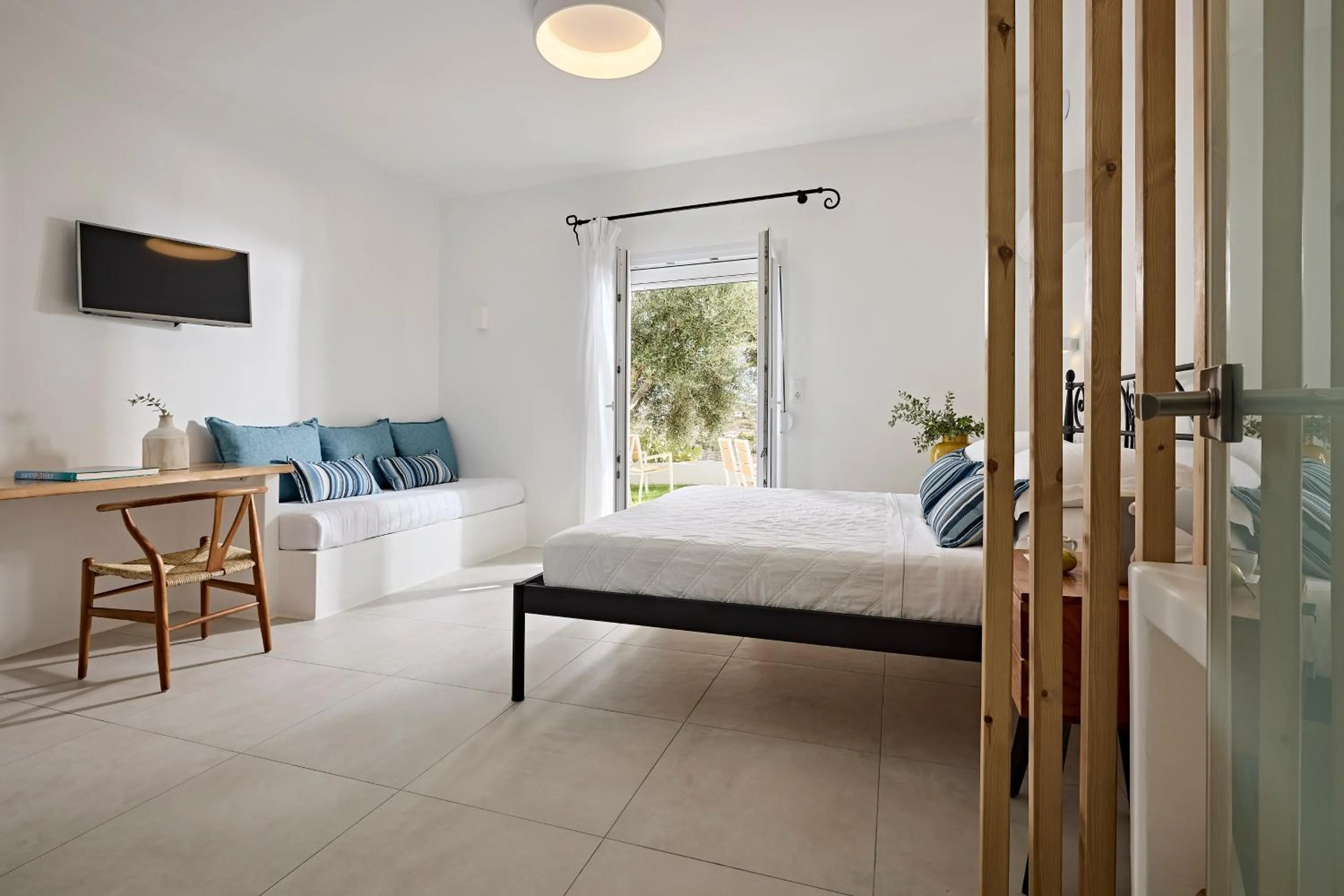 Bed in Santa Maria Village Resort & Spa