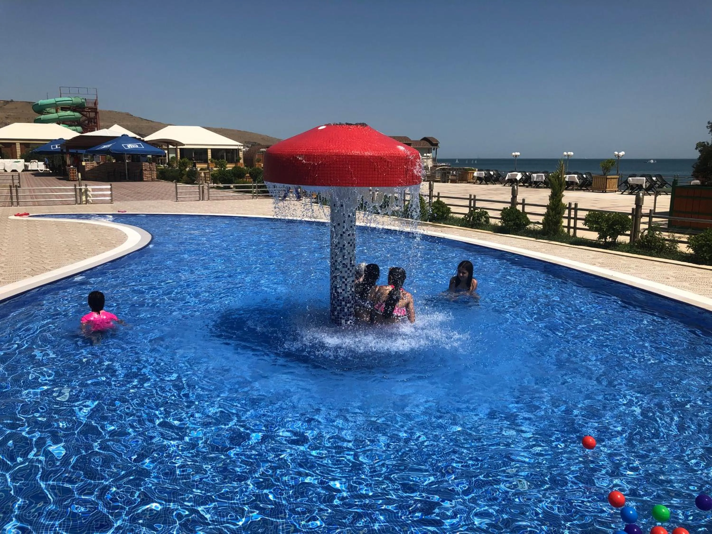 Swimming pool in Aysberq Resort