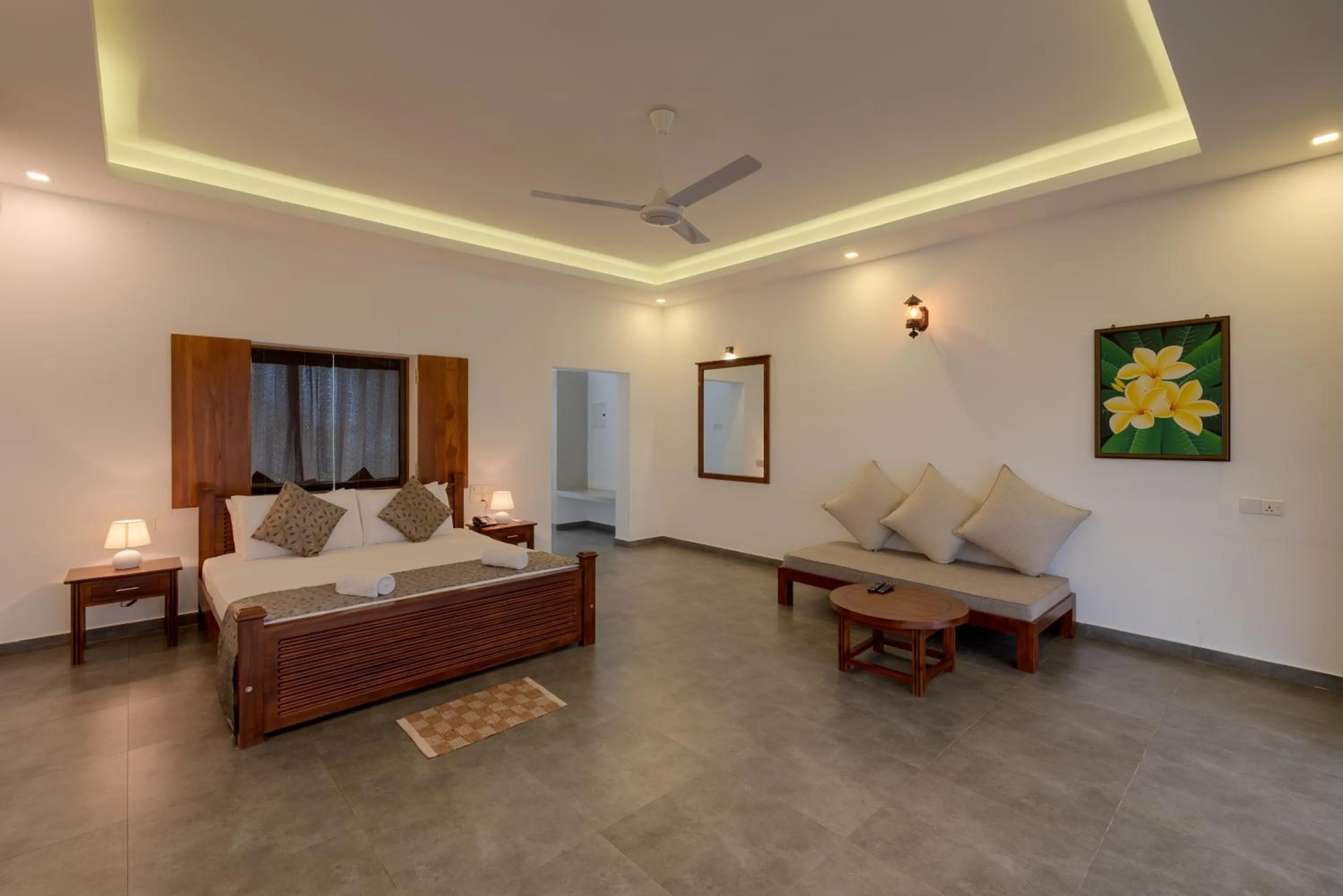 Photo of the whole room, Bed in Tara Watergate