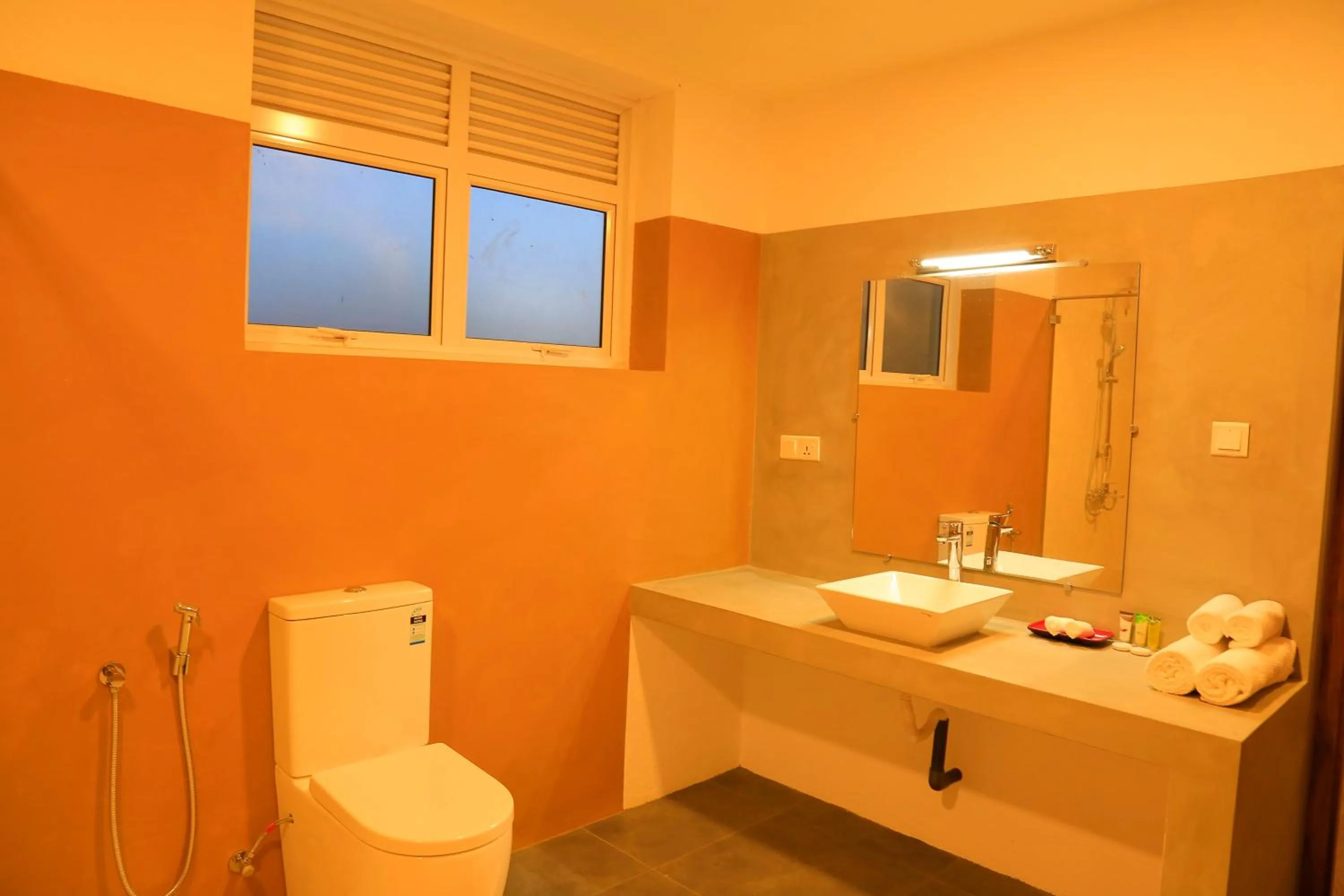 Bathroom in Tara Watergate