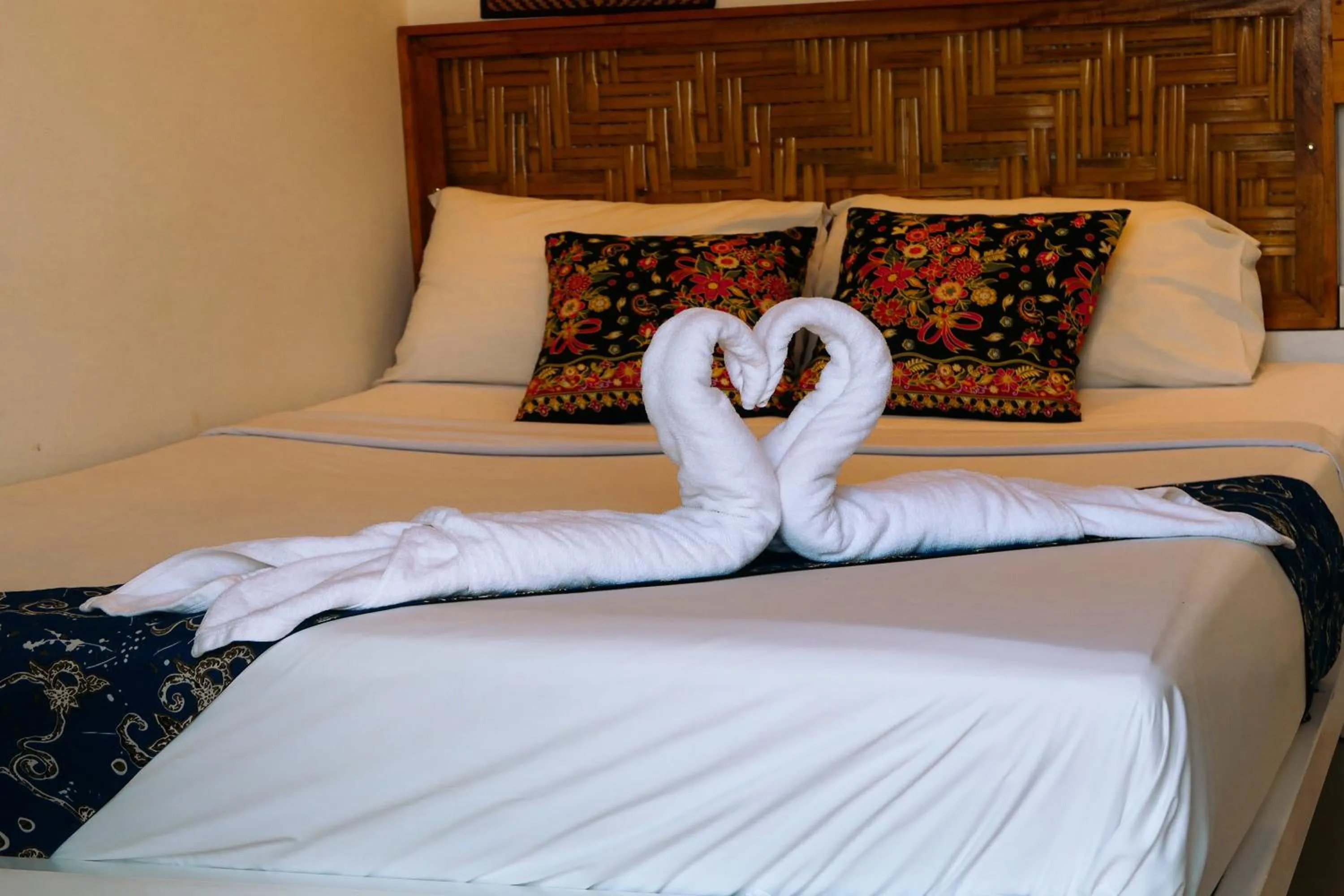 Bedroom, Bed in Baan URT Suratthani Airport Hotel