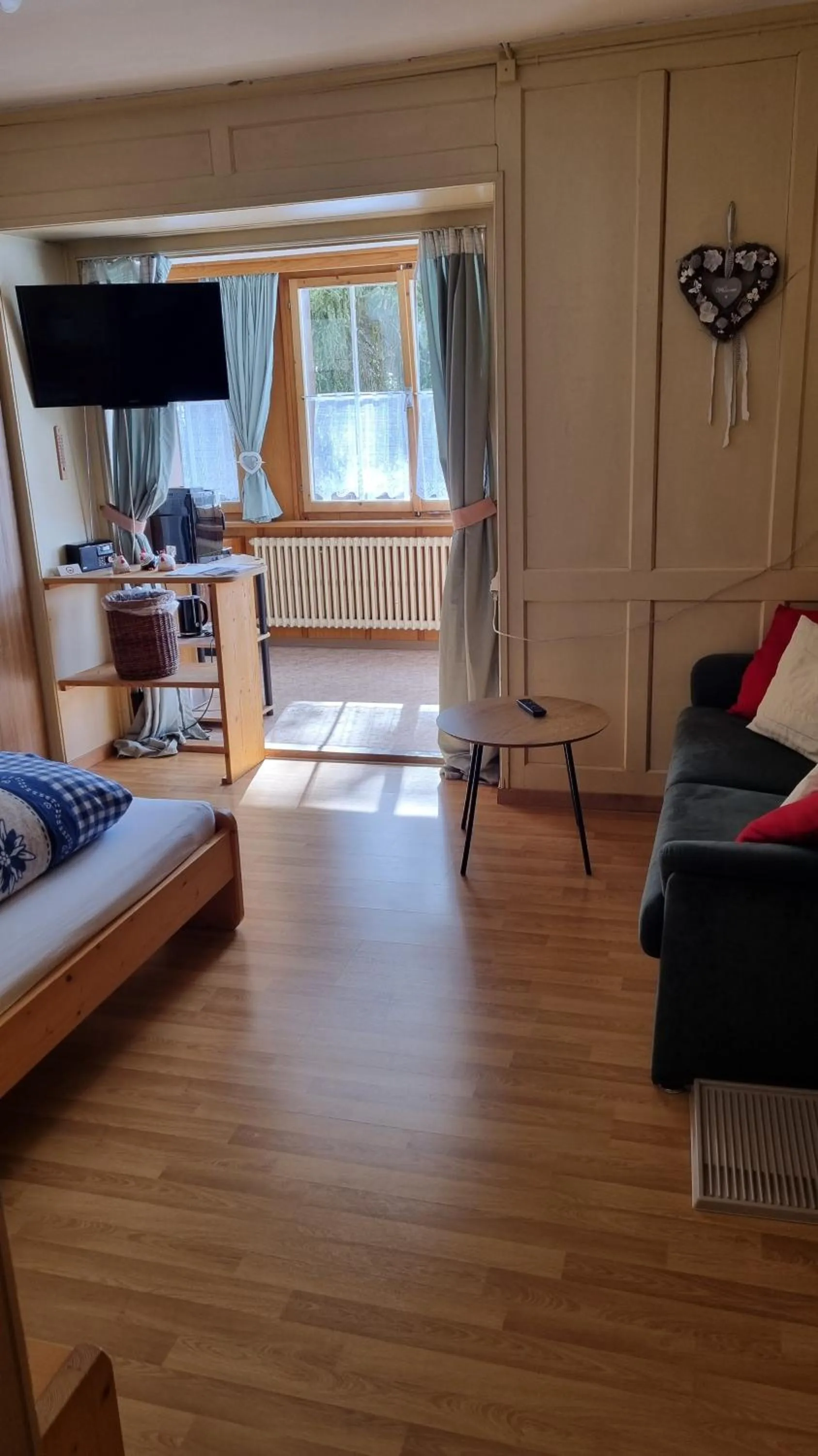 TV and multimedia in Zur Stilli Davos Dorf