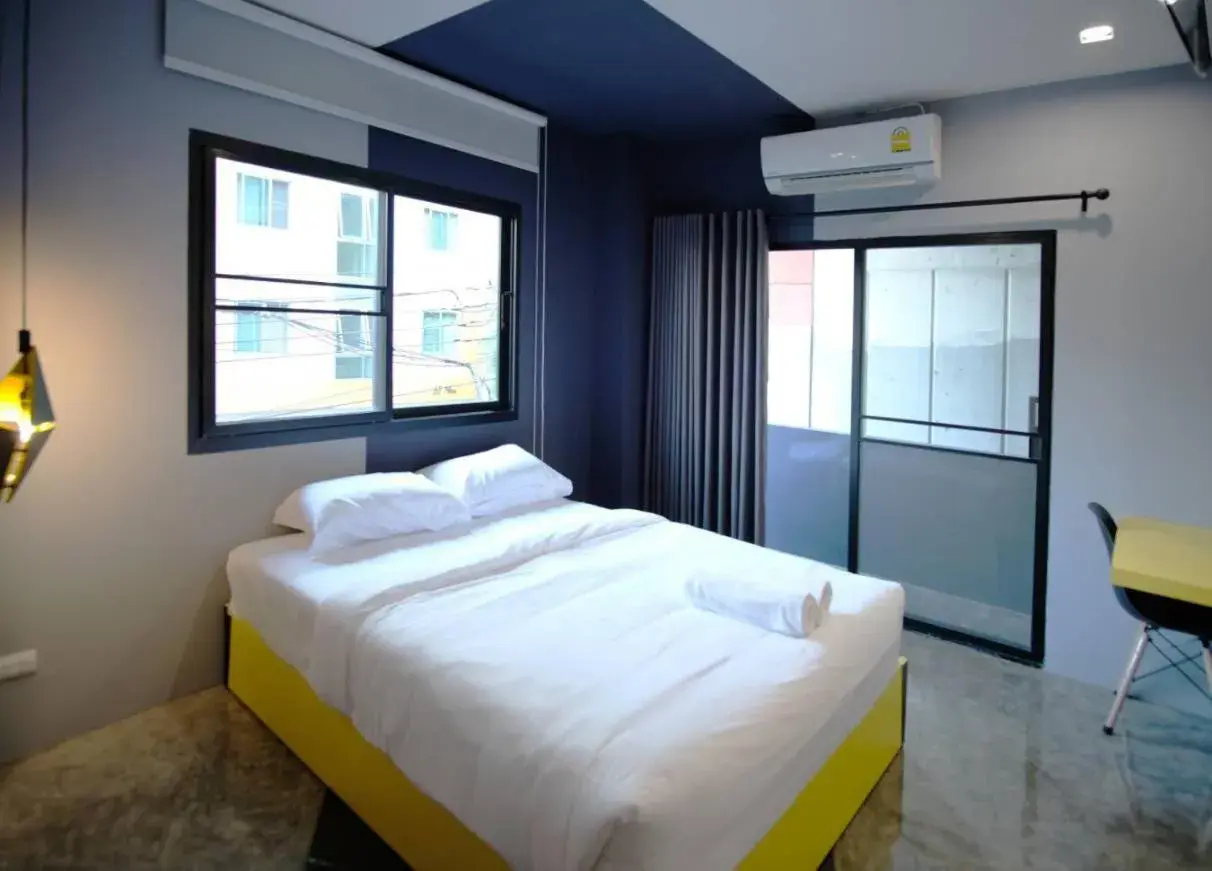 Deluxe Double Room in Ratch 66 Deluxe Double Room in Ratch 66