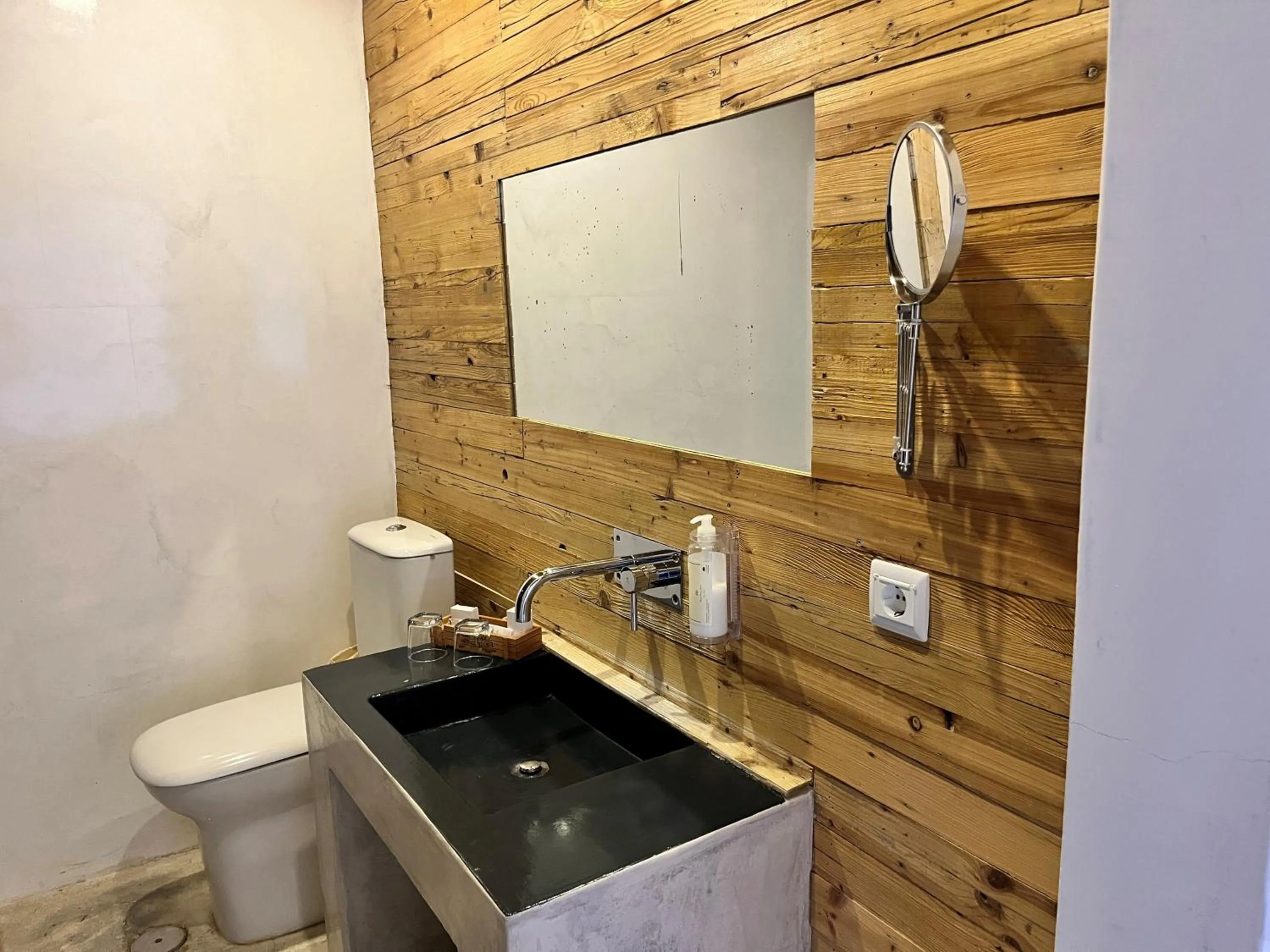 The Literary Man Obidos Hotel