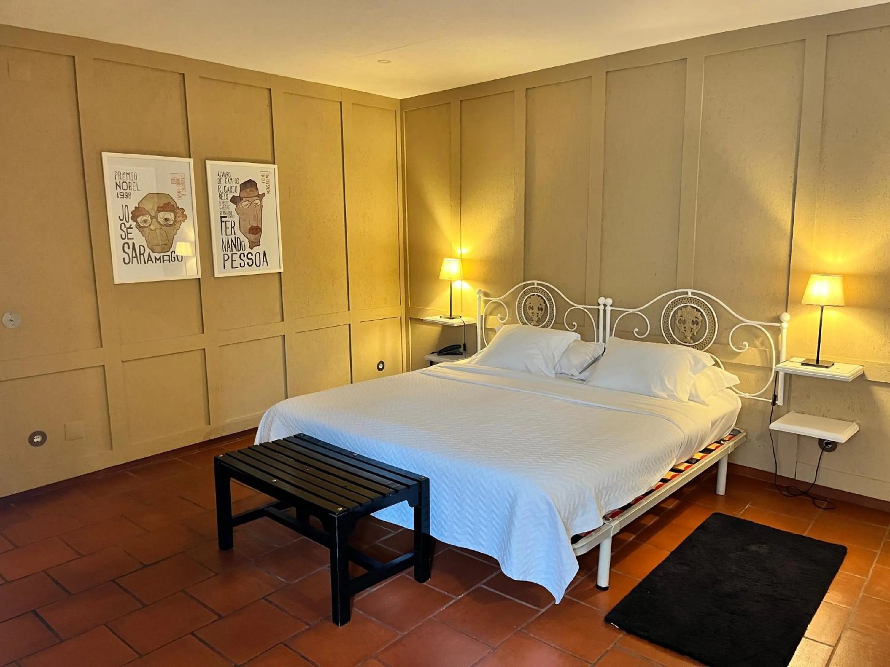 Bed in The Literary Man Obidos Hotel