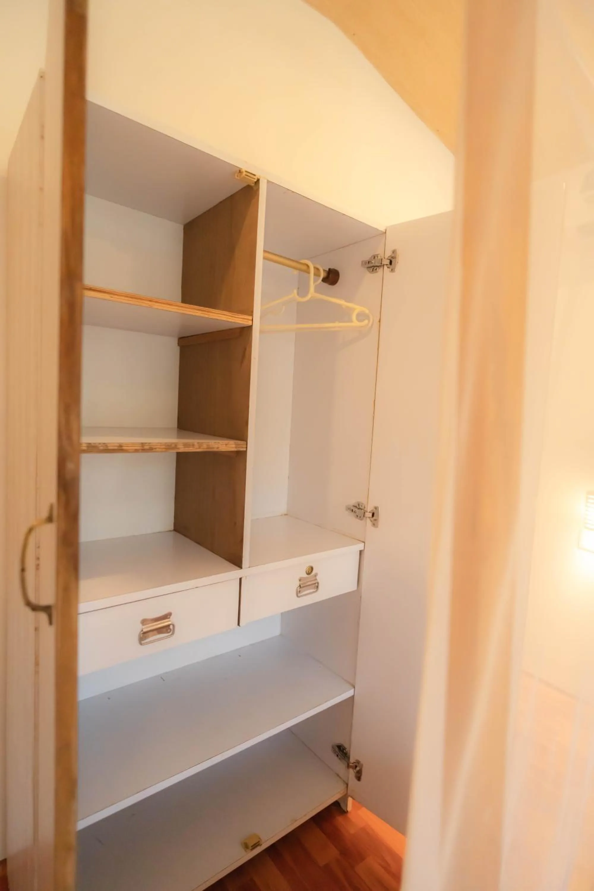 wardrobe, Bed in Agonda Serenity Resort