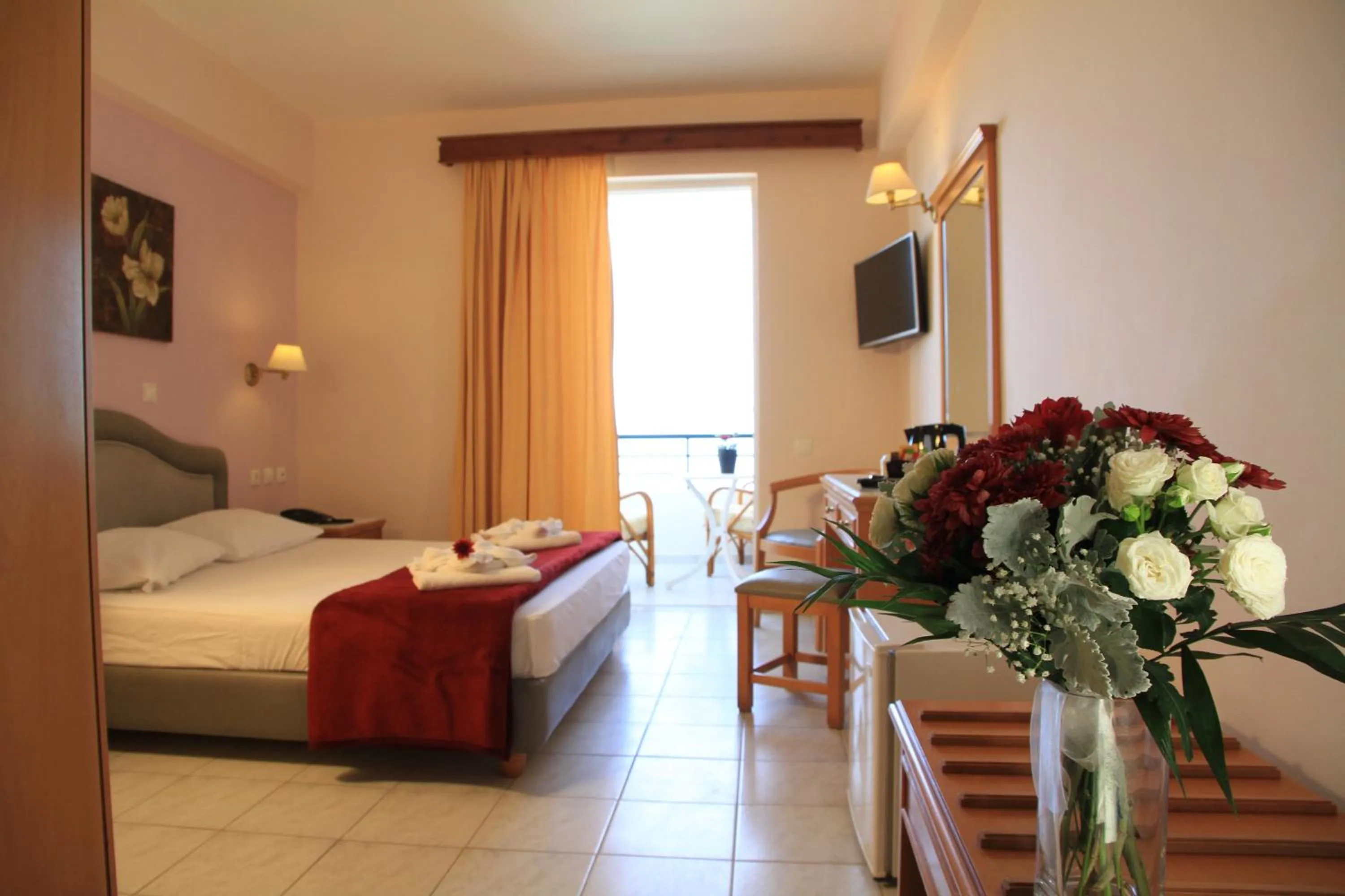 Photo of the whole room, Bed in Dedalos Beach Hotel
